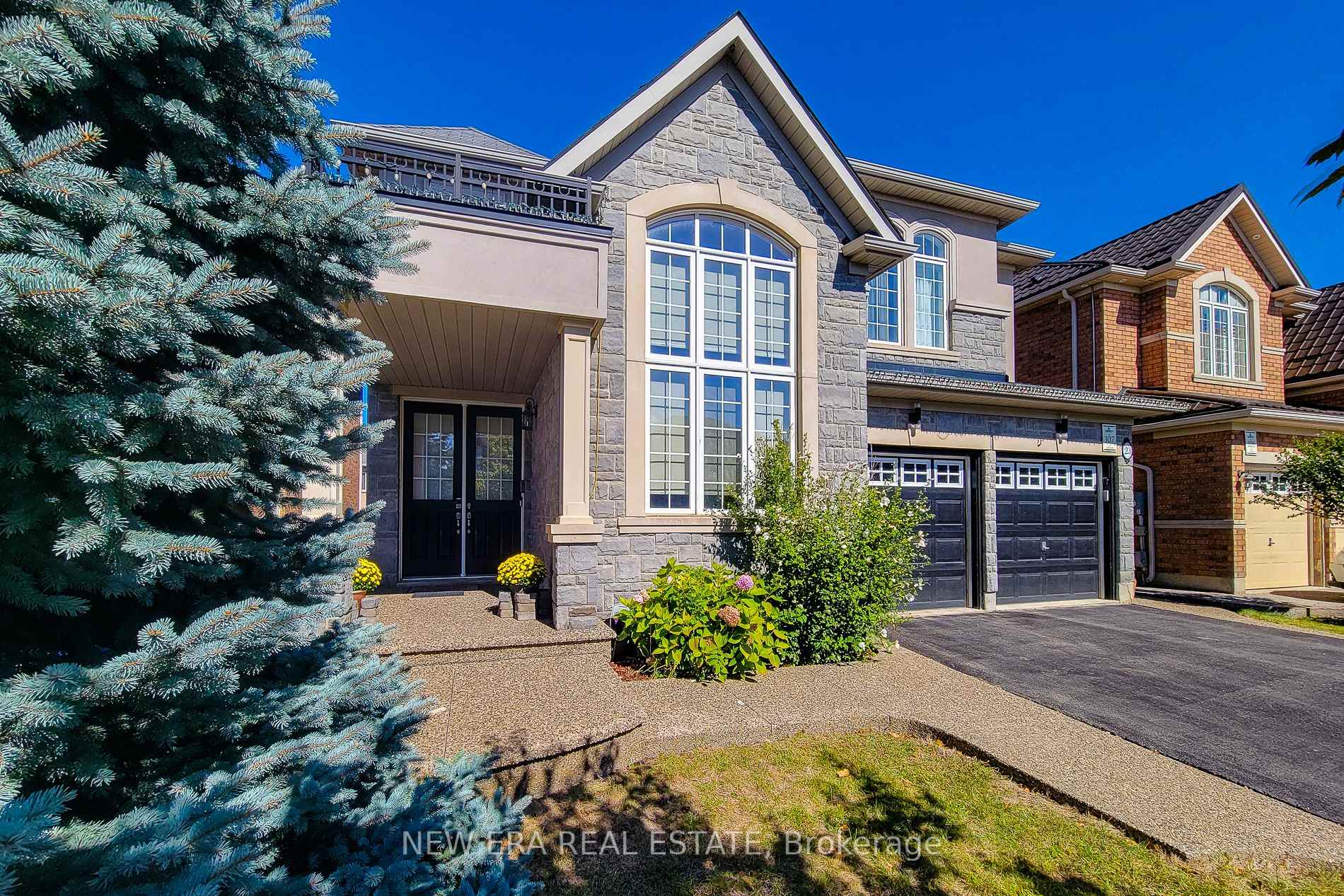 Photo 3 of 23 Curran Road, Hamilton, Meadowlands — HOMEH
