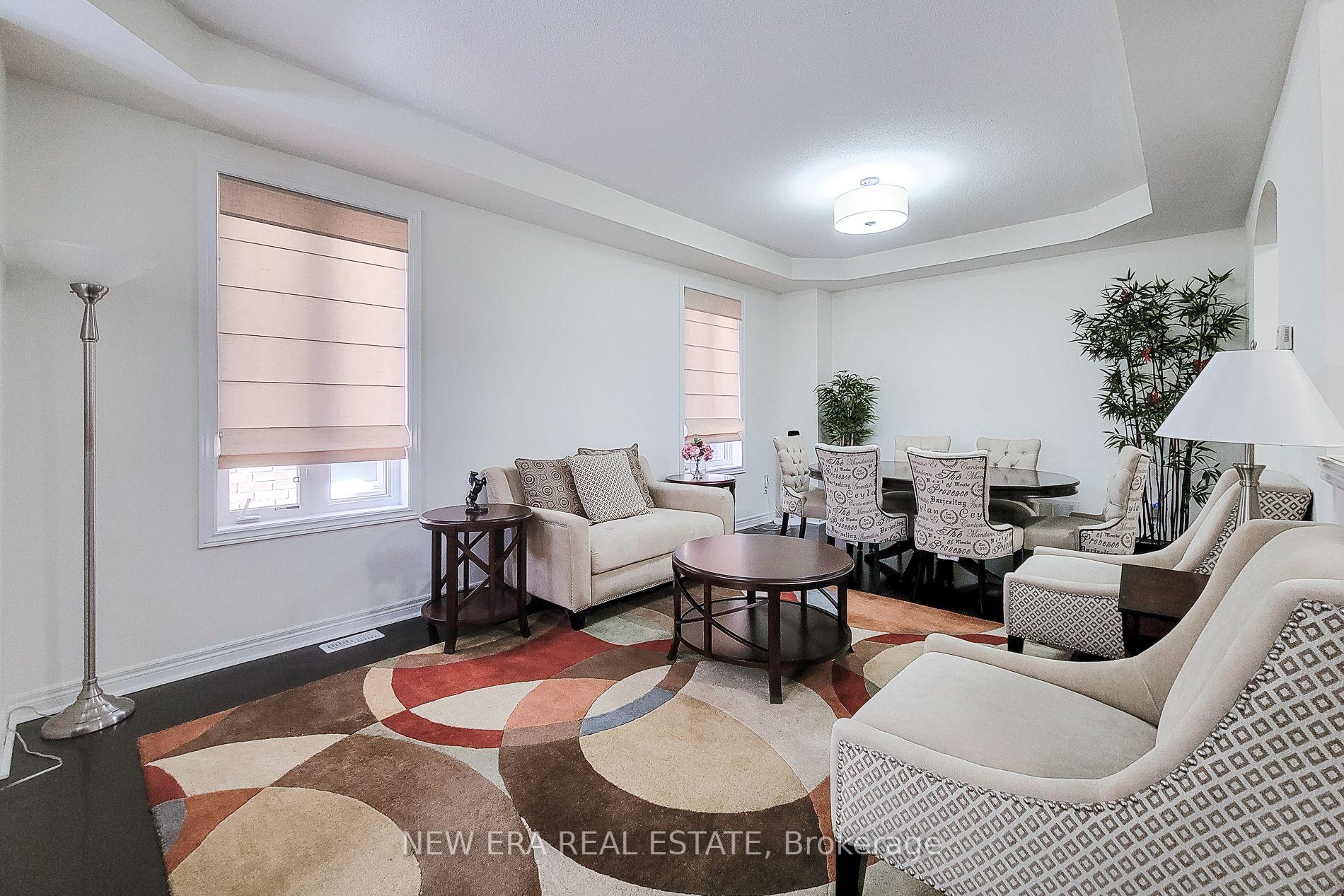 Photo 10 of 23 Curran Road, Hamilton, Meadowlands — HOMEH
