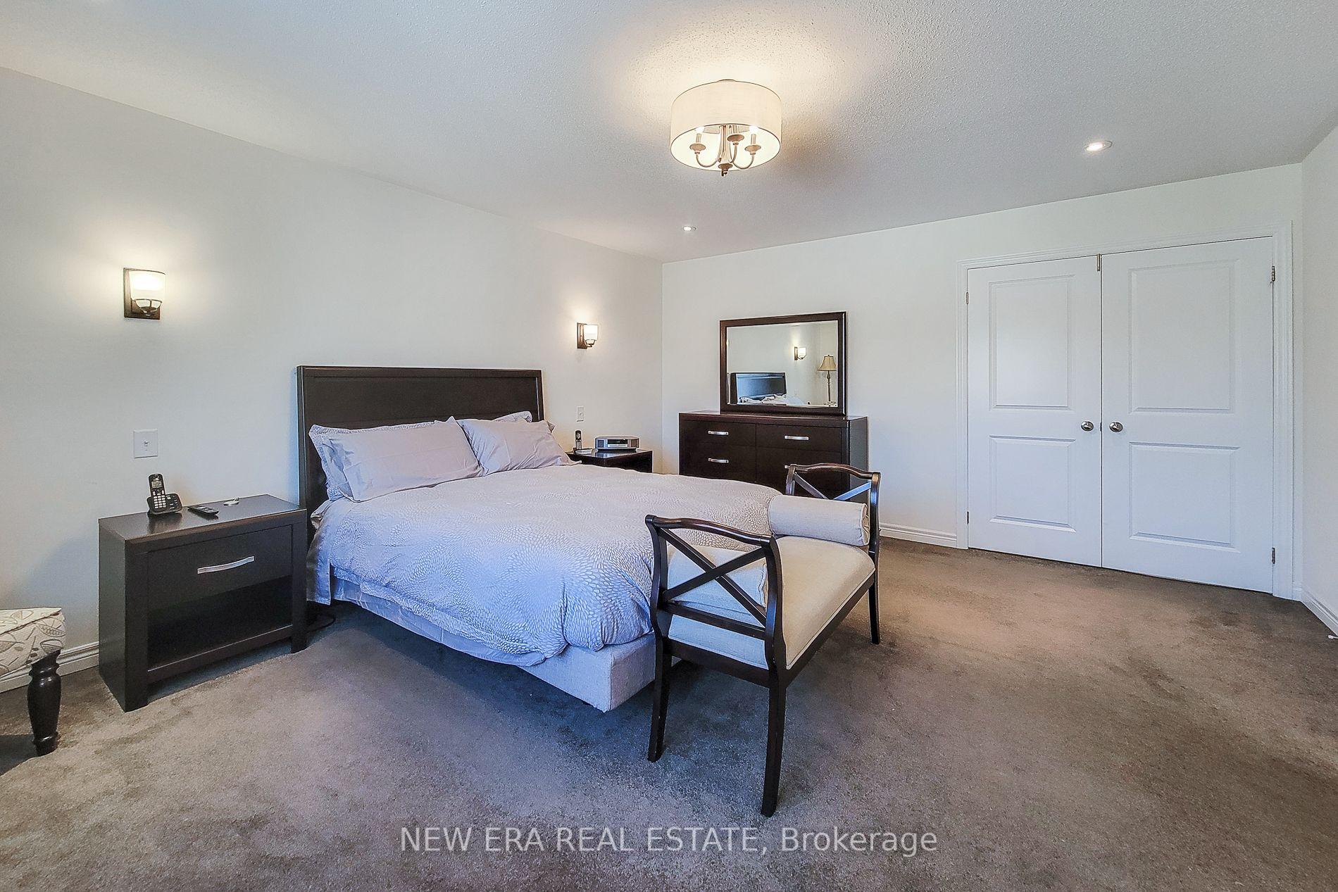 Photo 30 of 23 Curran Road, Hamilton, Meadowlands — HOMEH
