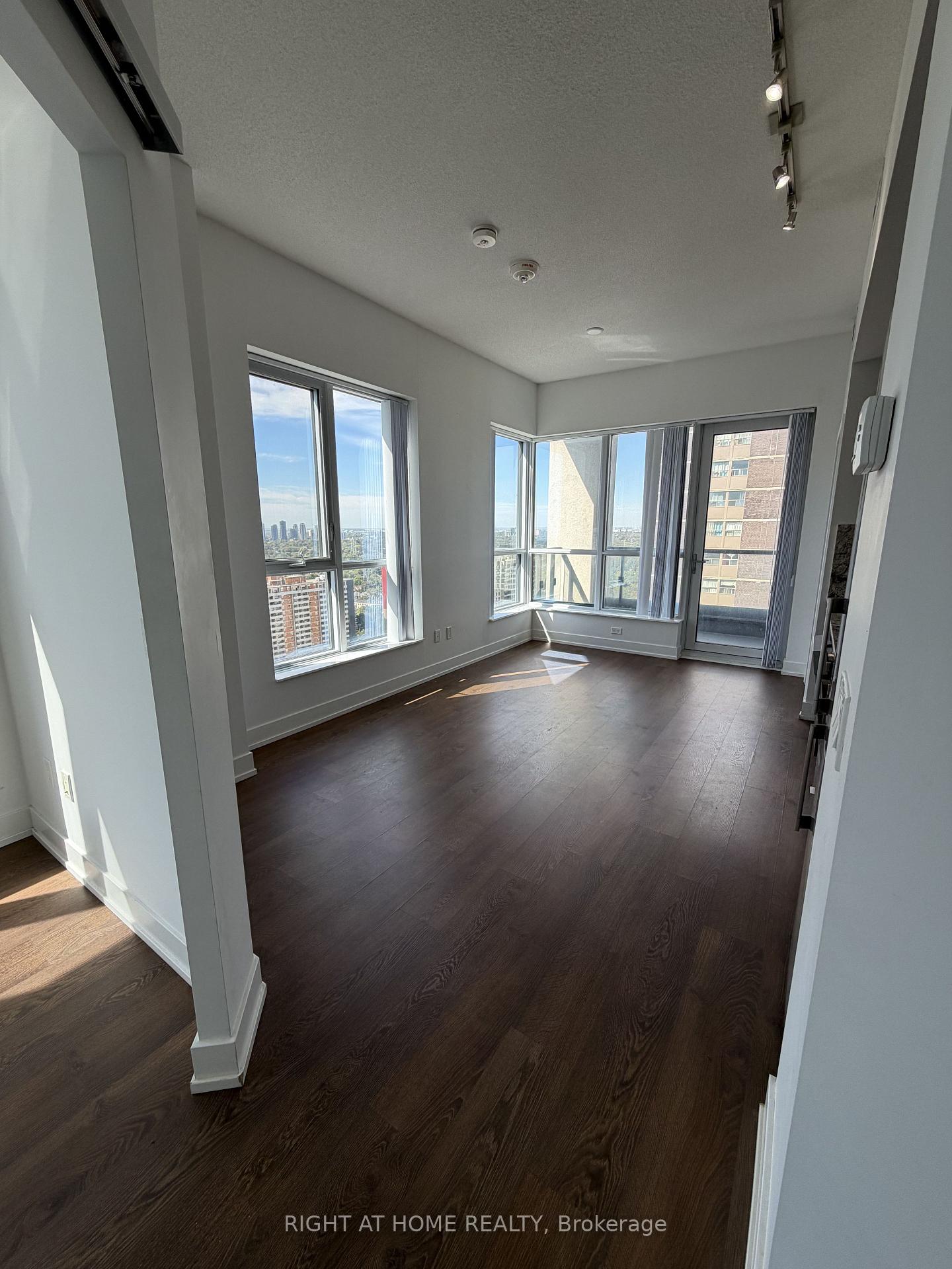Photo 9 of Unit 2916, 9 Mabelle Avenue, Etobicoke, Islington-City Centre West — HOMEH