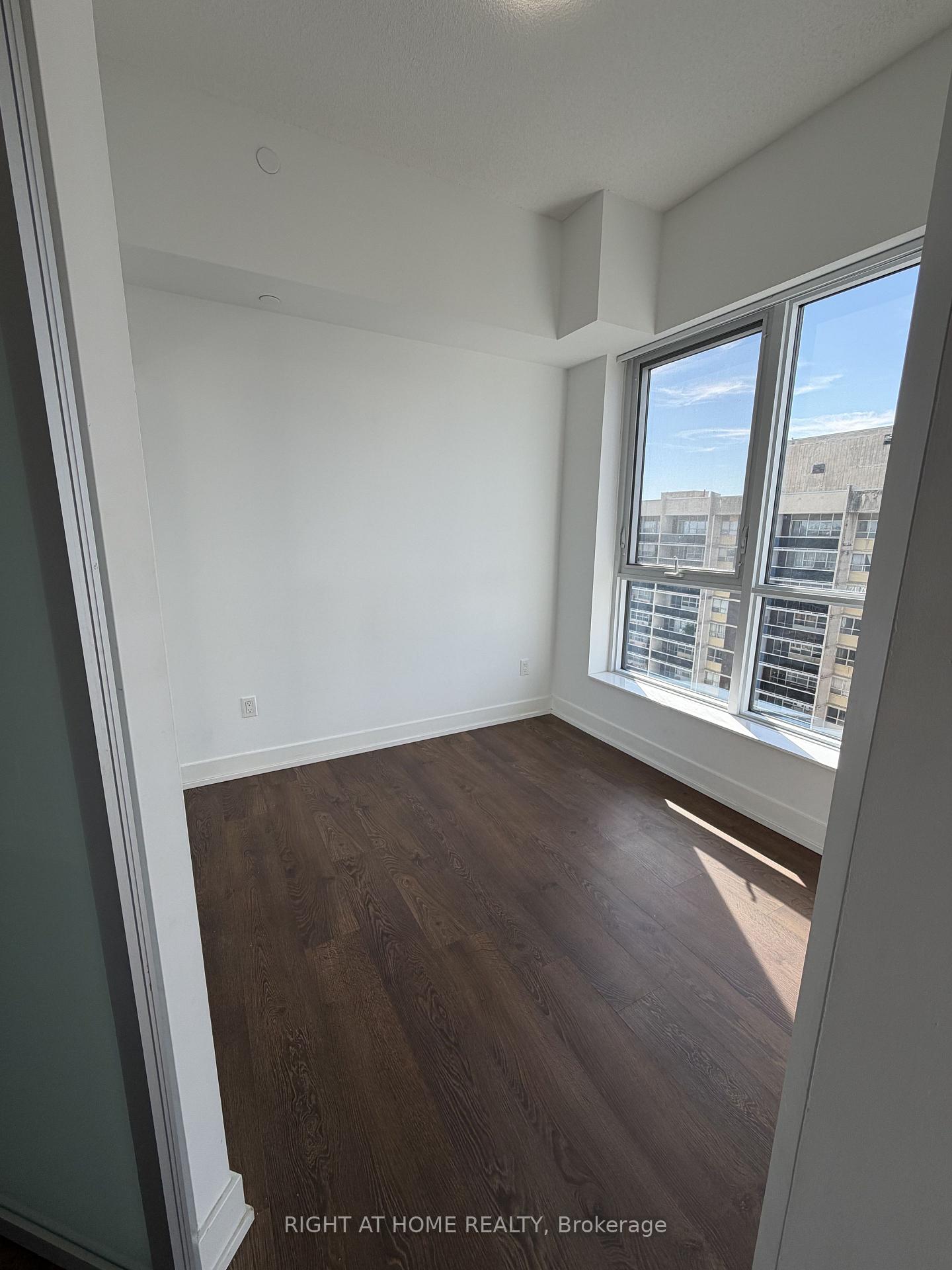 Photo 10 of Unit 2916, 9 Mabelle Avenue, Etobicoke, Islington-City Centre West — HOMEH