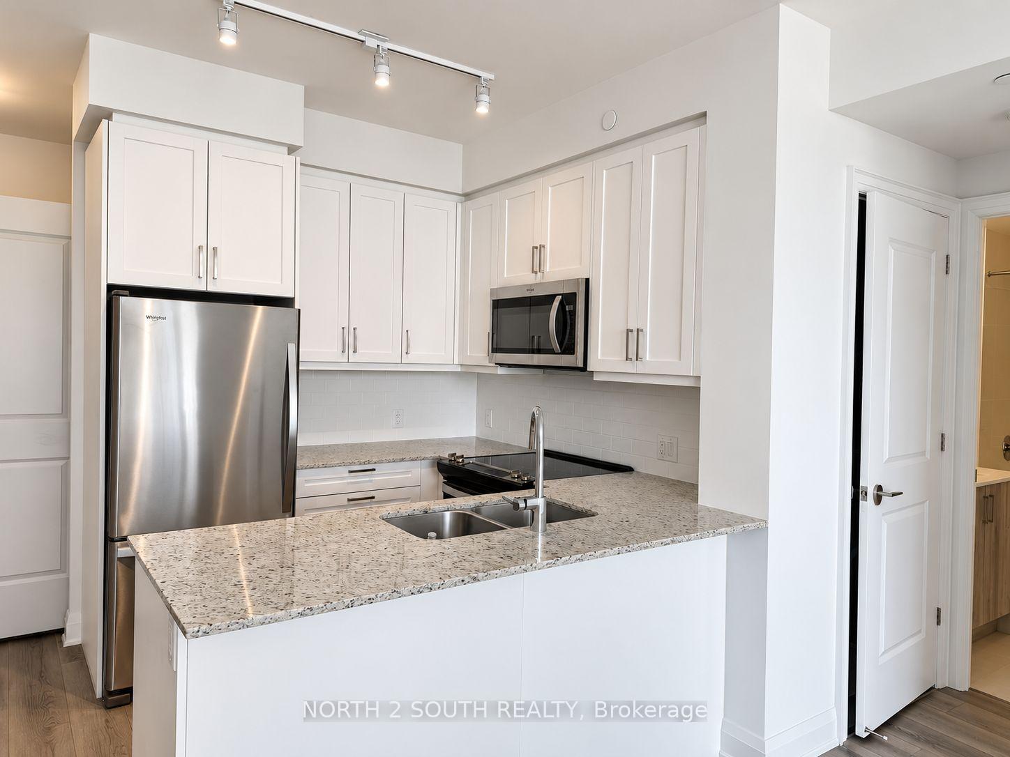 Front of Unit 601, 10 Gatineau Drive