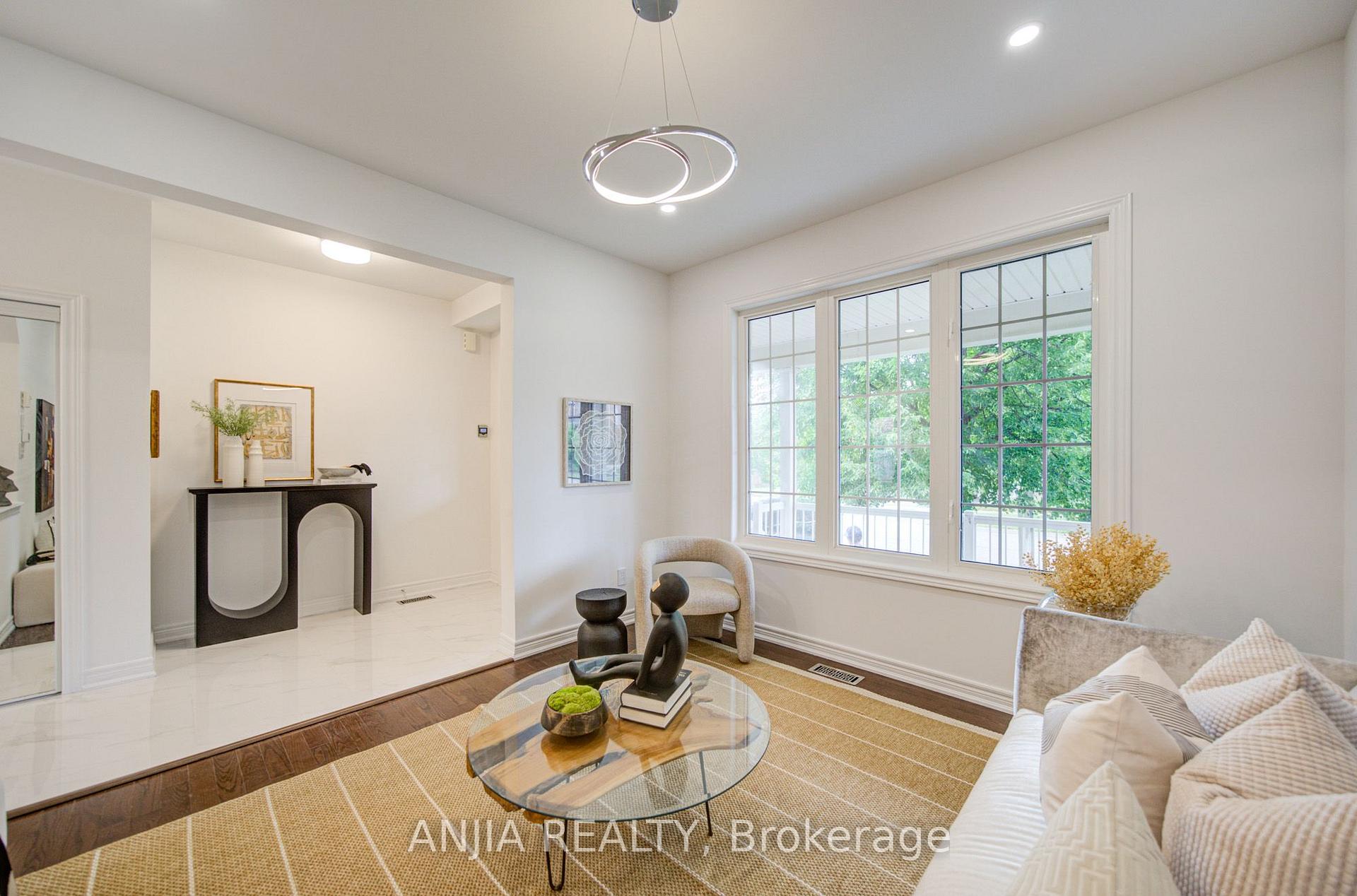 Photo 4 of 9 Mimosa Street, Markham, Wismer — HOMEH