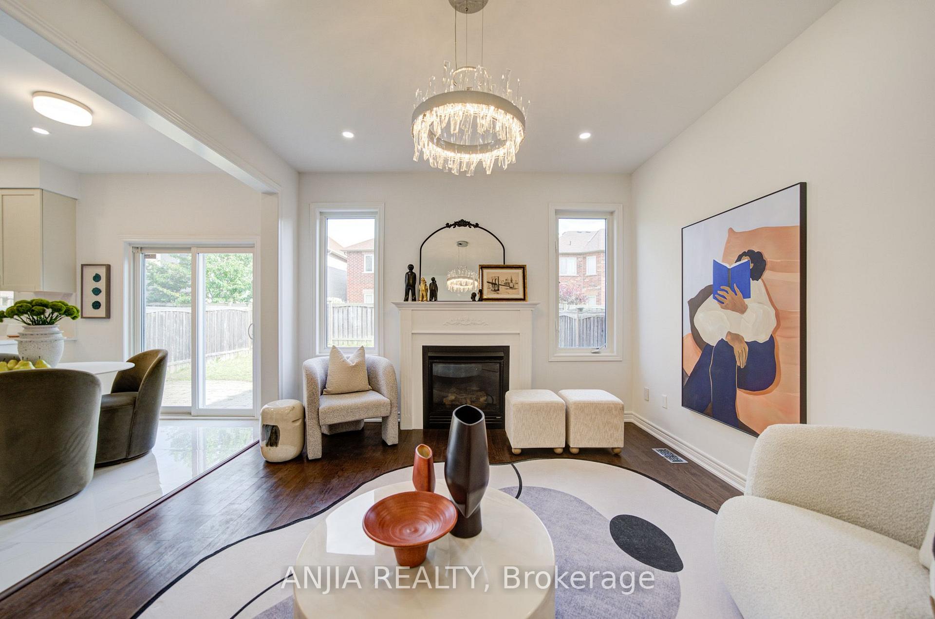 Photo 14 of 9 Mimosa Street, Markham, Wismer — HOMEH