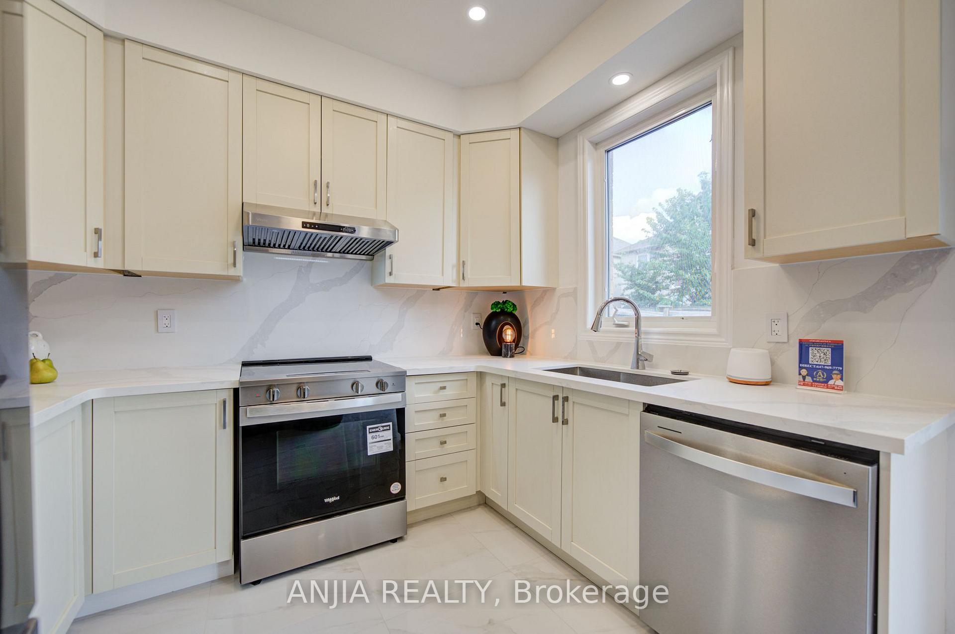 Photo 16 of 9 Mimosa Street, Markham, Wismer — HOMEH