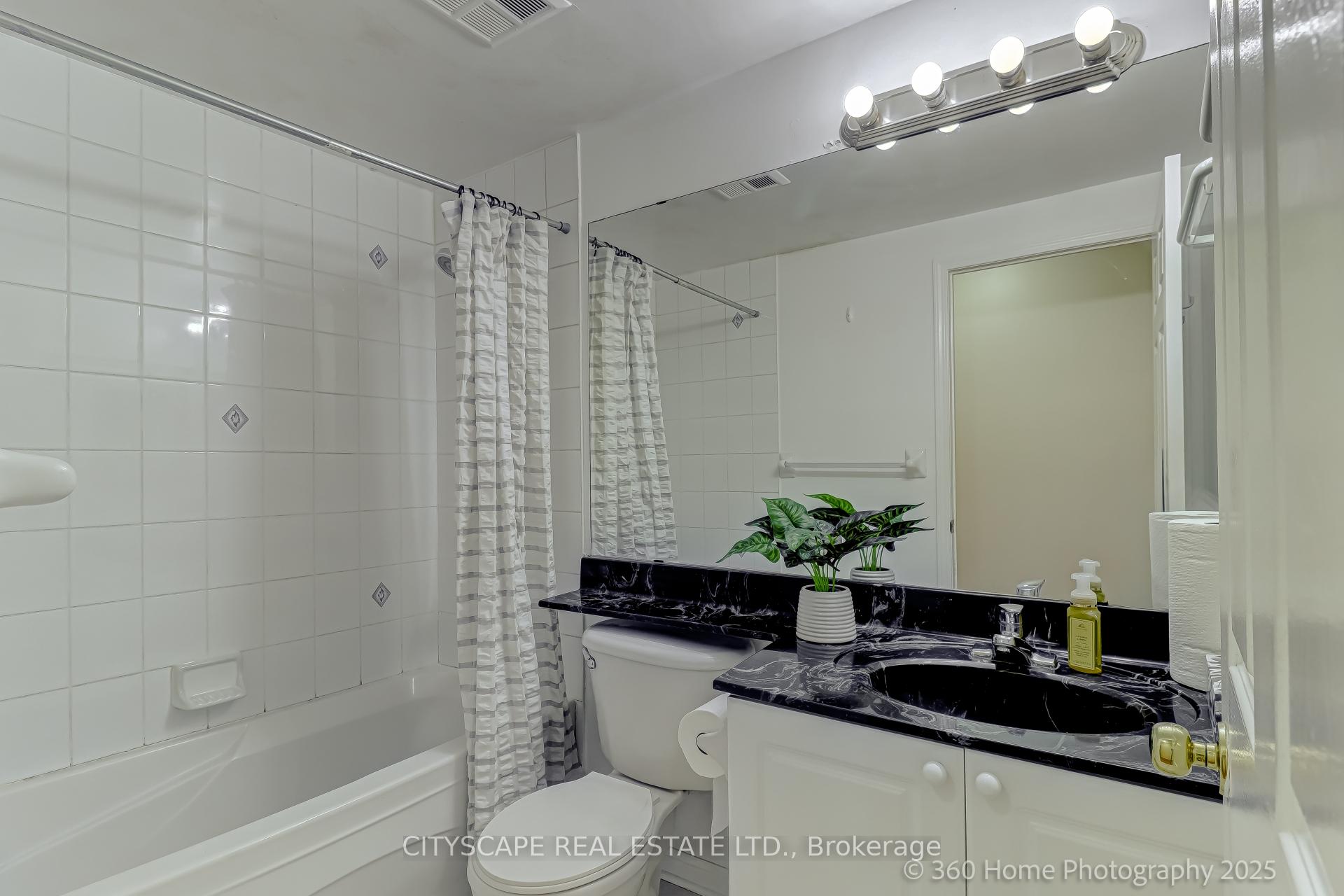 Photo 11 of Unit 559, 36 Stadium Road, Toronto, Waterfront Communities — HOMEH
