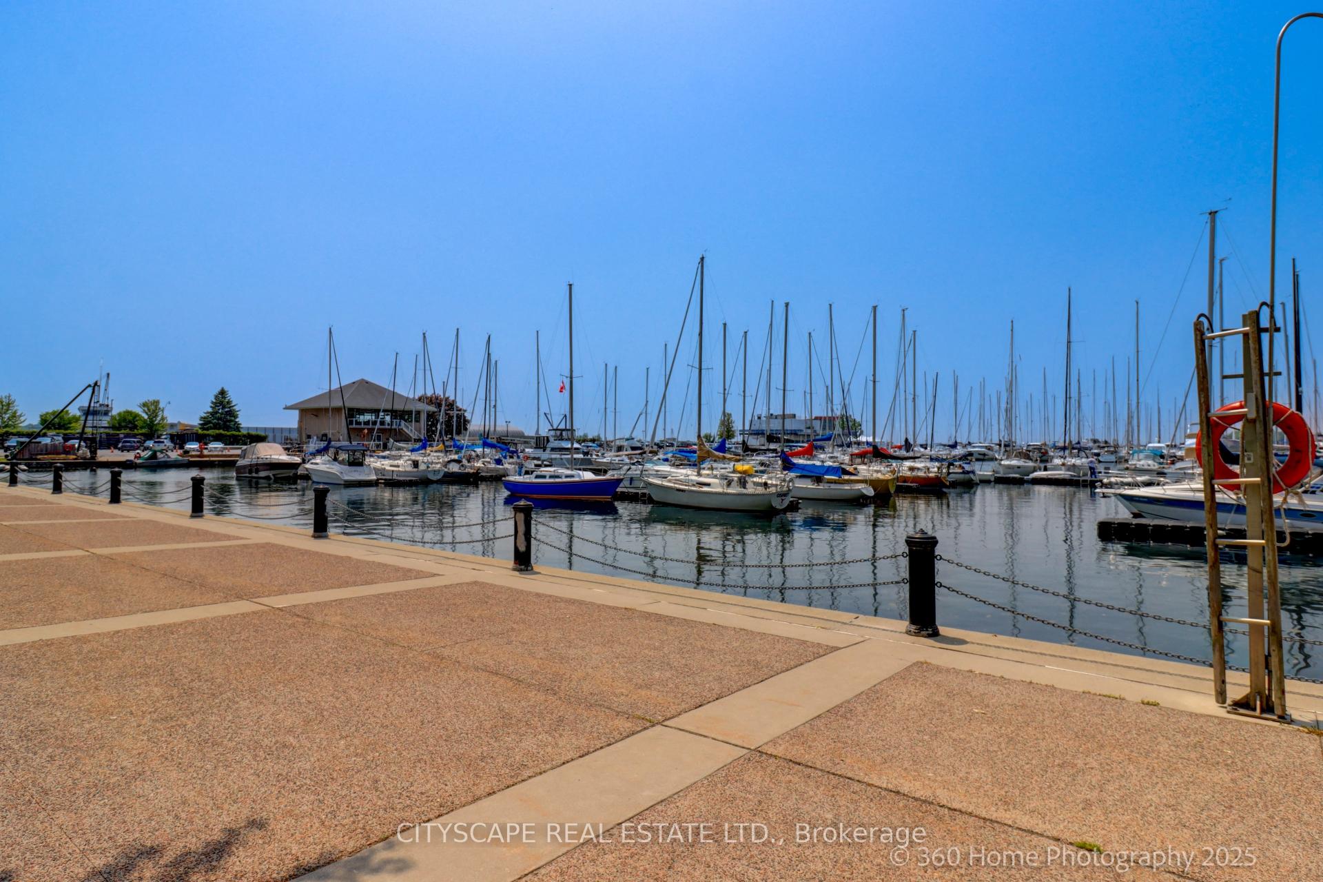 Photo 13 of Unit 559, 36 Stadium Road, Toronto, Waterfront Communities — HOMEH