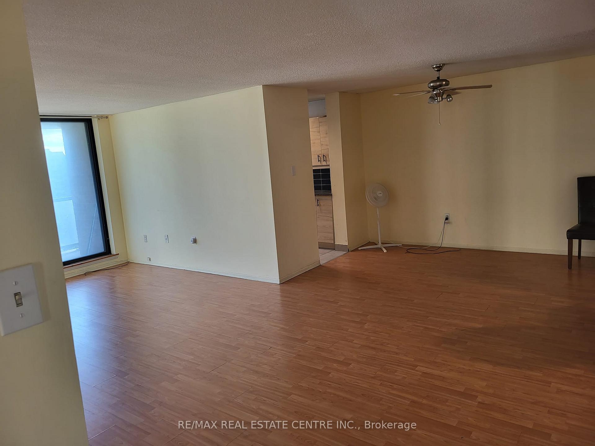 Photo 5 of Unit 1202, 17 Knightsbridge Road, Brampton, Queen Street Corridor — HOMEH