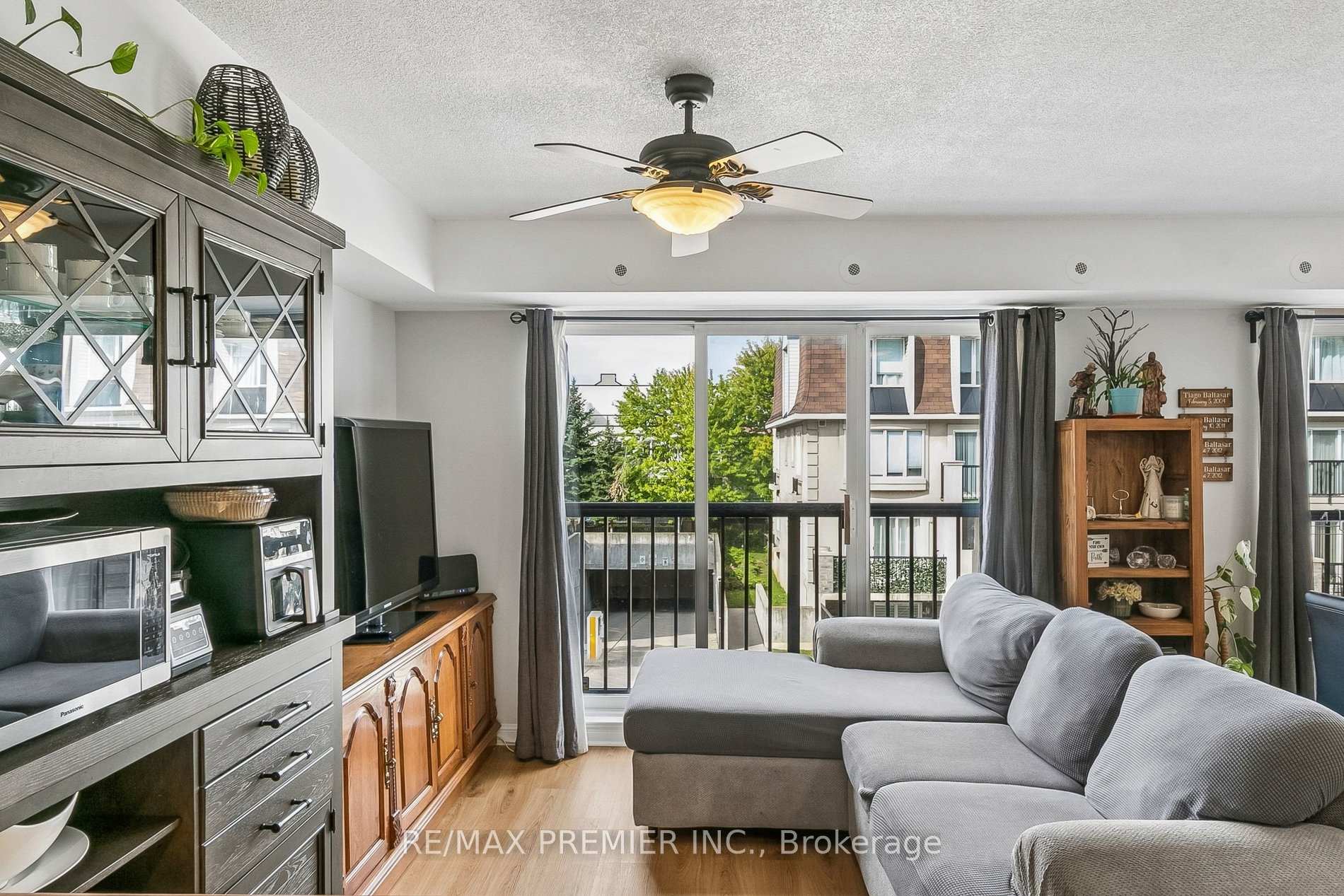 Photo 6 of Unit 2152, 105 George Appleton Way, North York, Downsview-Roding-CFB — HOMEH
