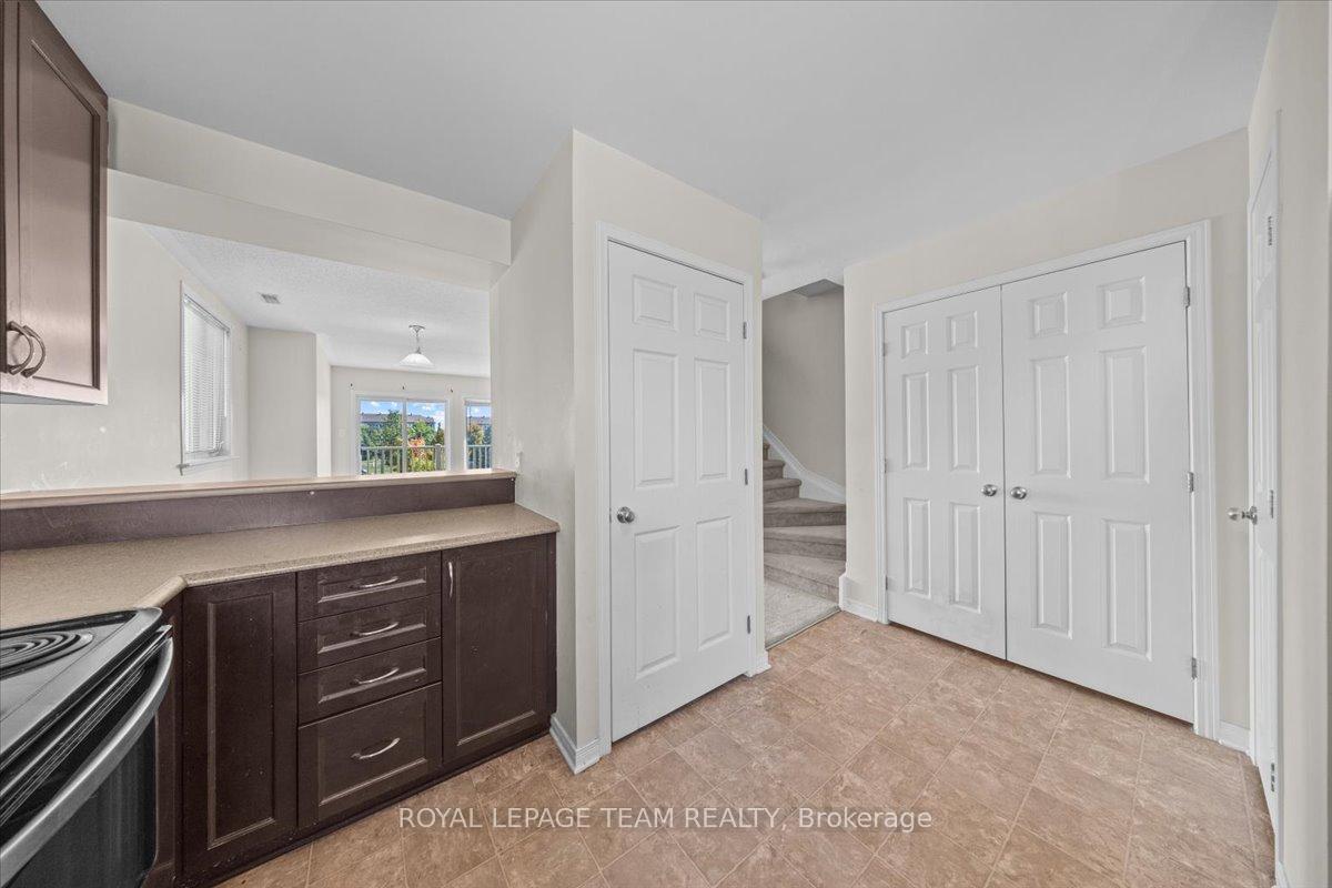 Photo 15 of 282 Espin Heights, Ottawa, Barrhaven - Stonebridge — HOMEH