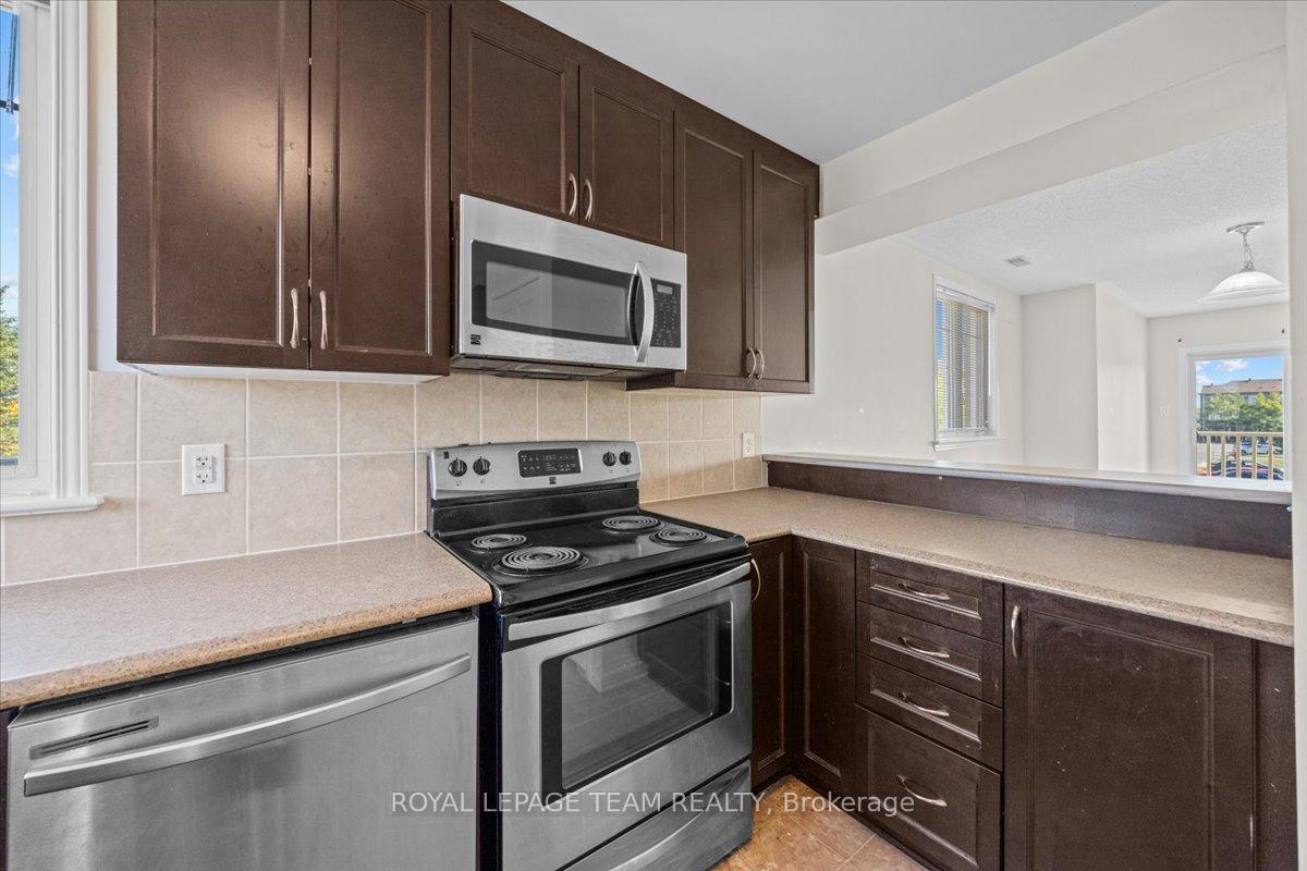 Photo 17 of 282 Espin Heights, Ottawa, Barrhaven - Stonebridge — HOMEH