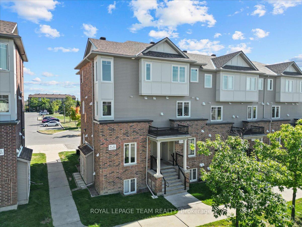 Photo 32 of 282 Espin Heights, Ottawa, Barrhaven - Stonebridge — HOMEH