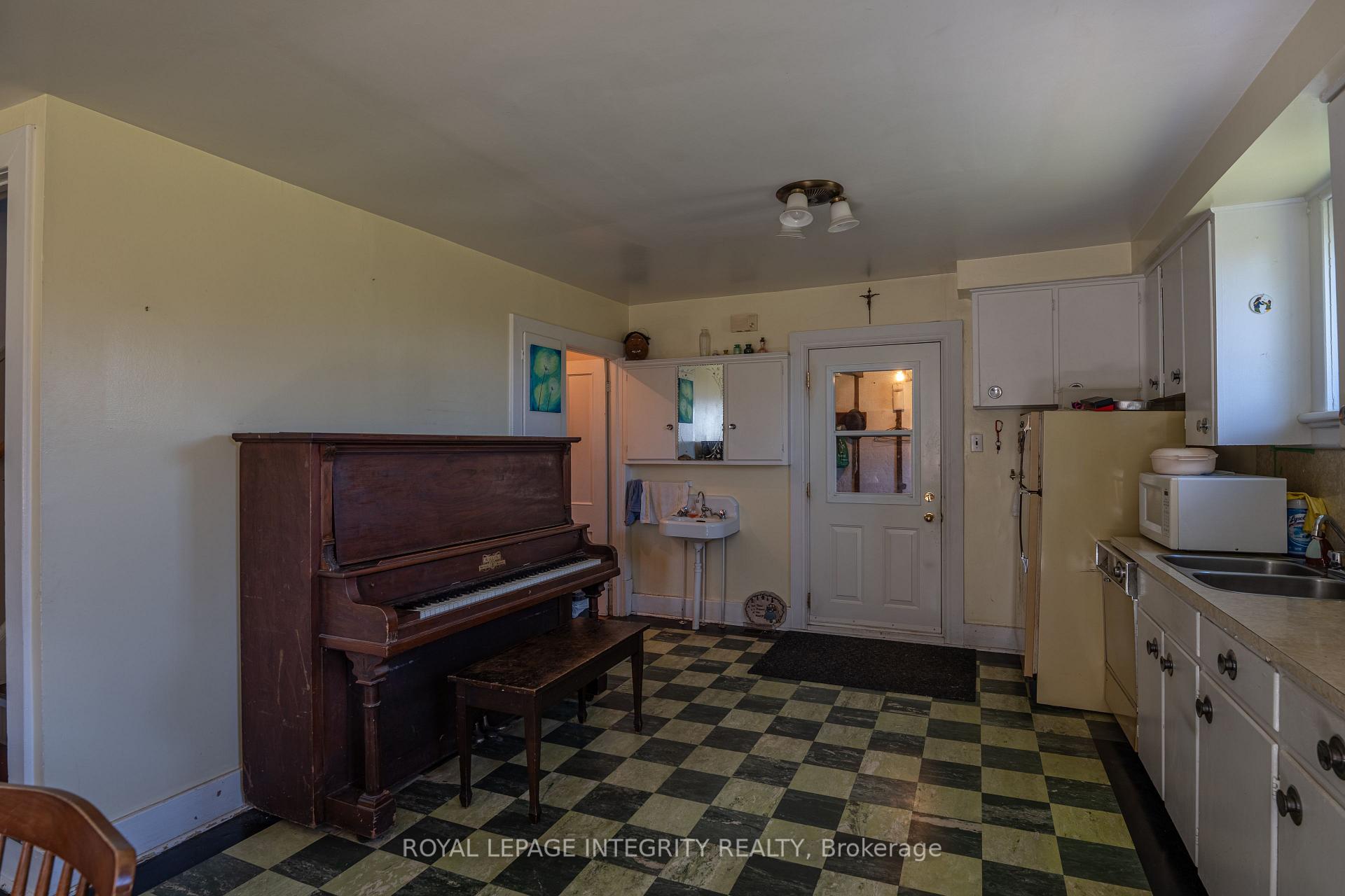 Photo 6 of 9541 Marionville Road, Ottawa, Osgoode Twp (East) (Incl Kenmore) — HOMEH