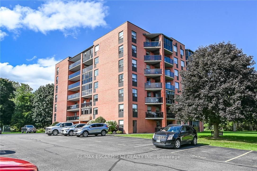 Photo of Unit 202, 5 Mill Pond Court