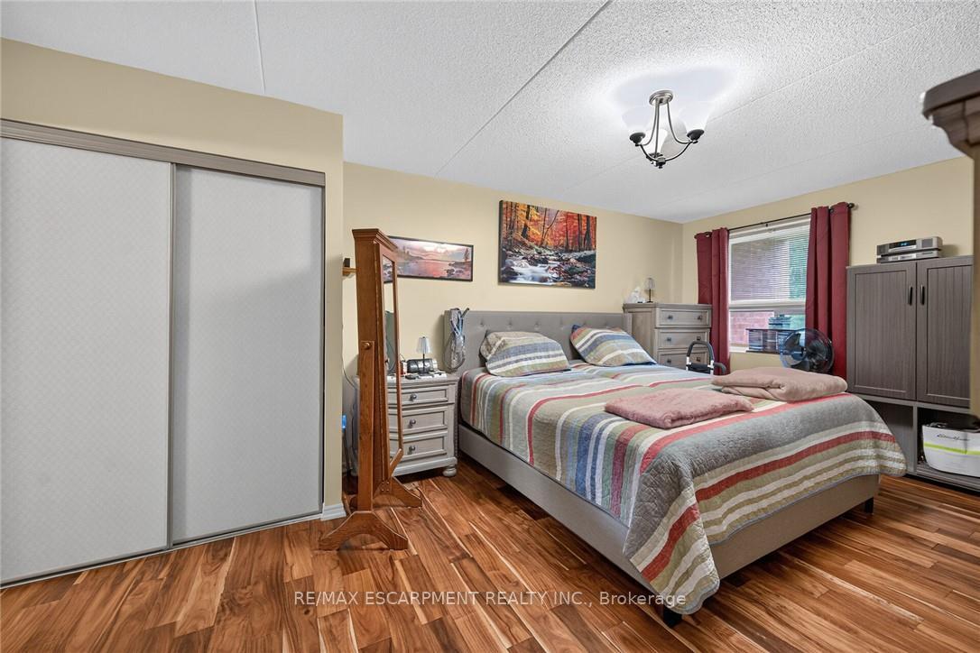 Photo 23 of Unit 202, 5 Mill Pond Court, Norfolk, Simcoe — HOMEH