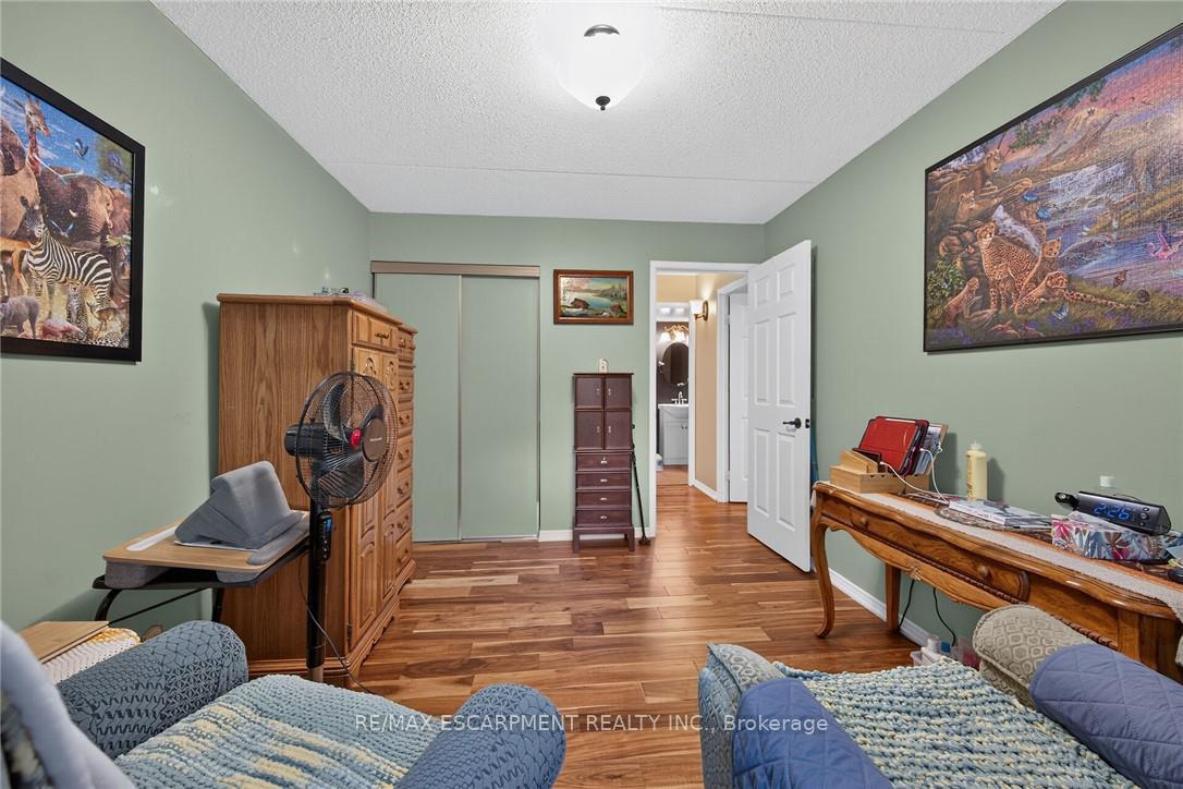 Photo 27 of Unit 202, 5 Mill Pond Court, Norfolk, Simcoe — HOMEH