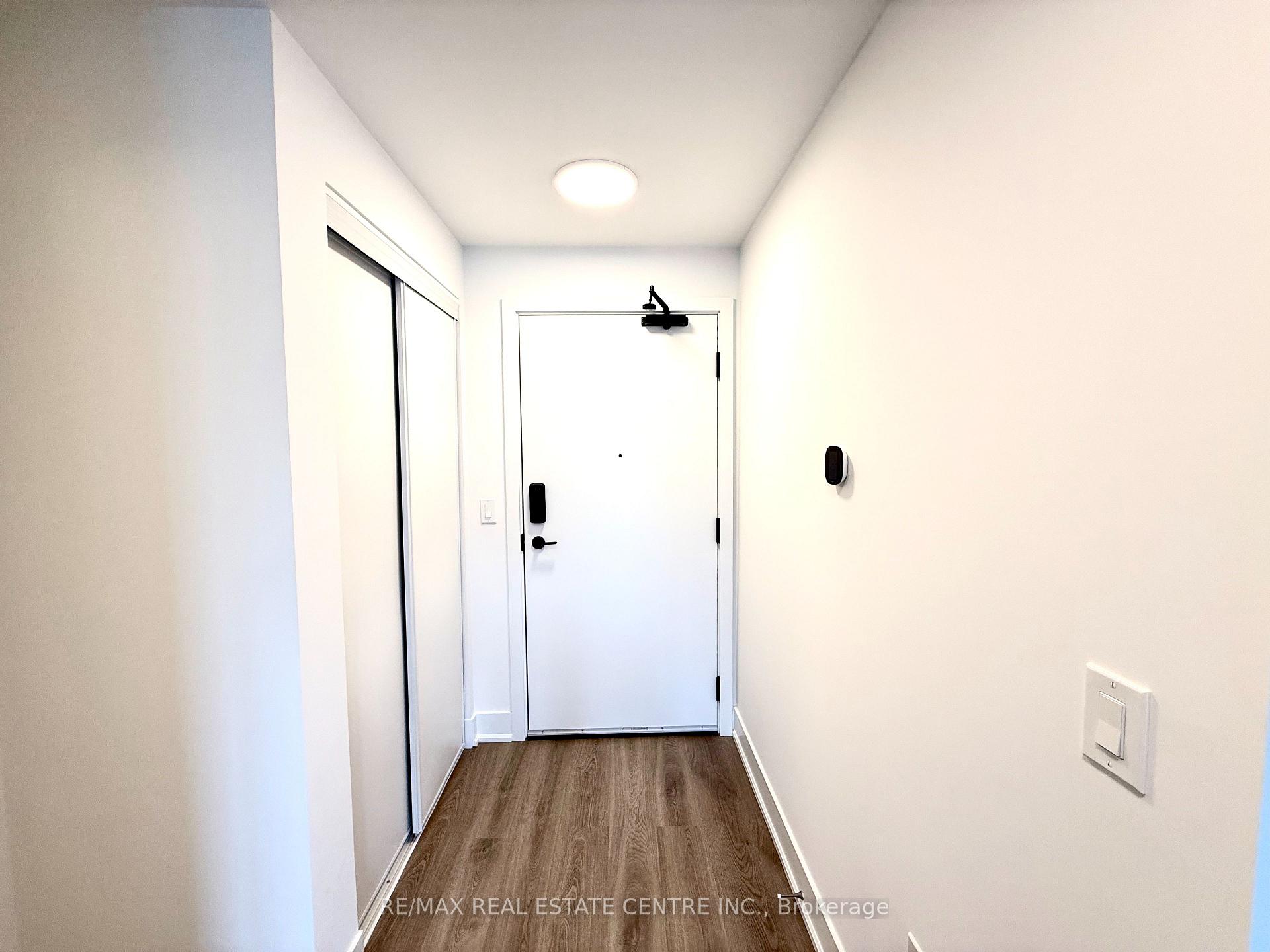 Photo 3 of Unit 224, 575 Conklin Road, Brantford, Henderson-Sky Acres — HOMEH