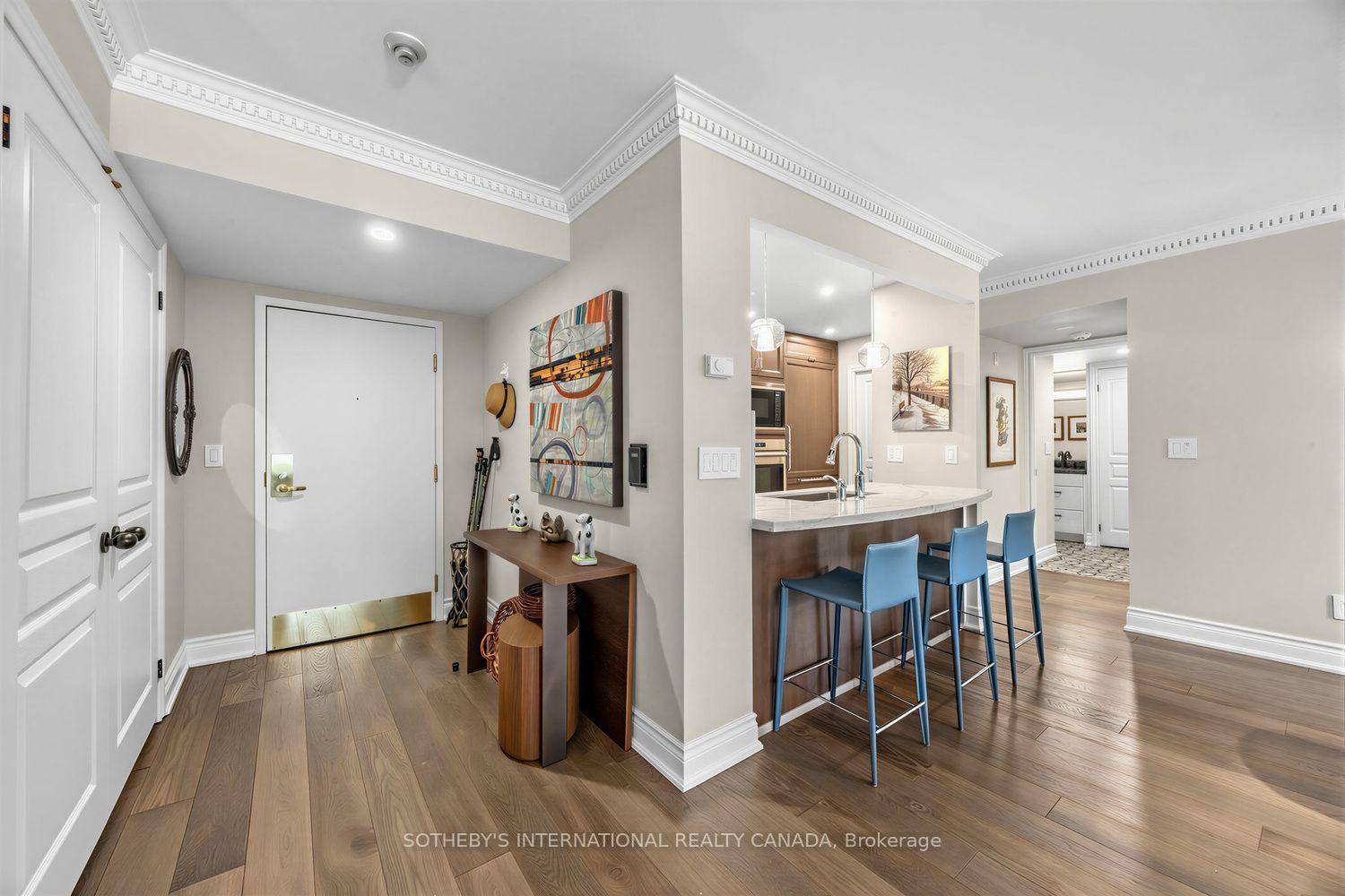 Photo 3 of Unit 201, 1 Balmoral Avenue, Toronto, Yonge-St. Clair — HOMEH
