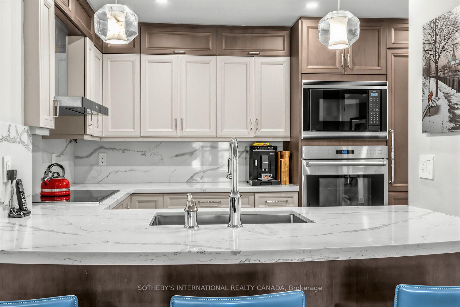 Photo 15 of Unit 201, 1 Balmoral Avenue, Toronto, Yonge-St. Clair — HOMEH