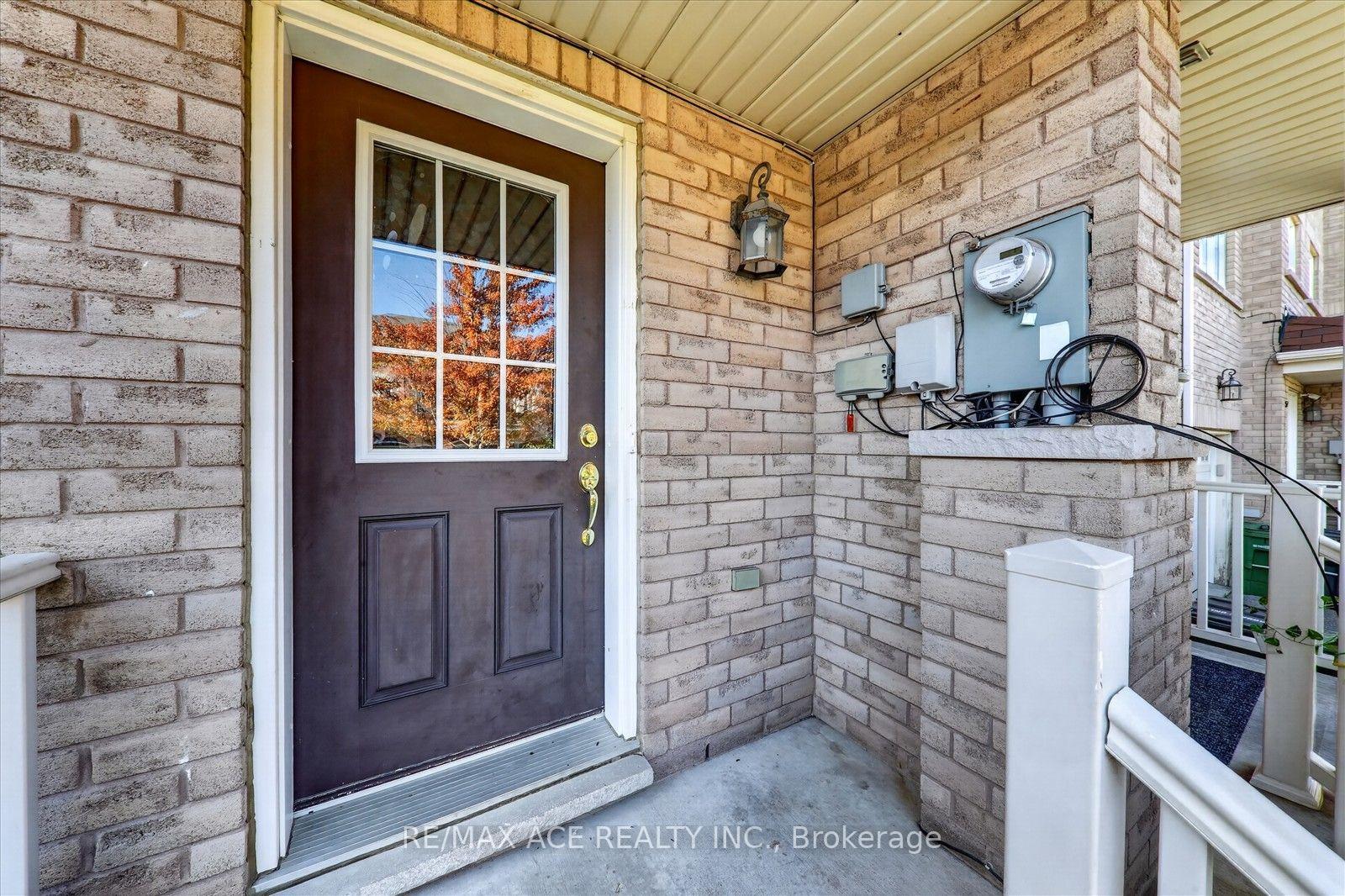 Photo 5 of 14 Pilkington Crescent, Whitby, Pringle Creek — HOMEH