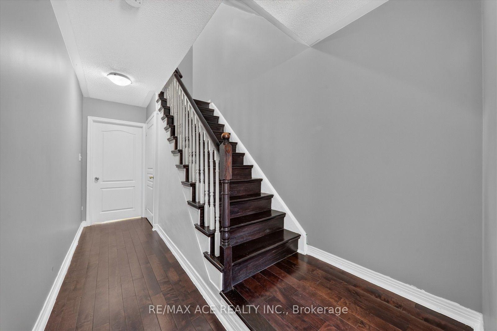 Photo 11 of 14 Pilkington Crescent, Whitby, Pringle Creek — HOMEH