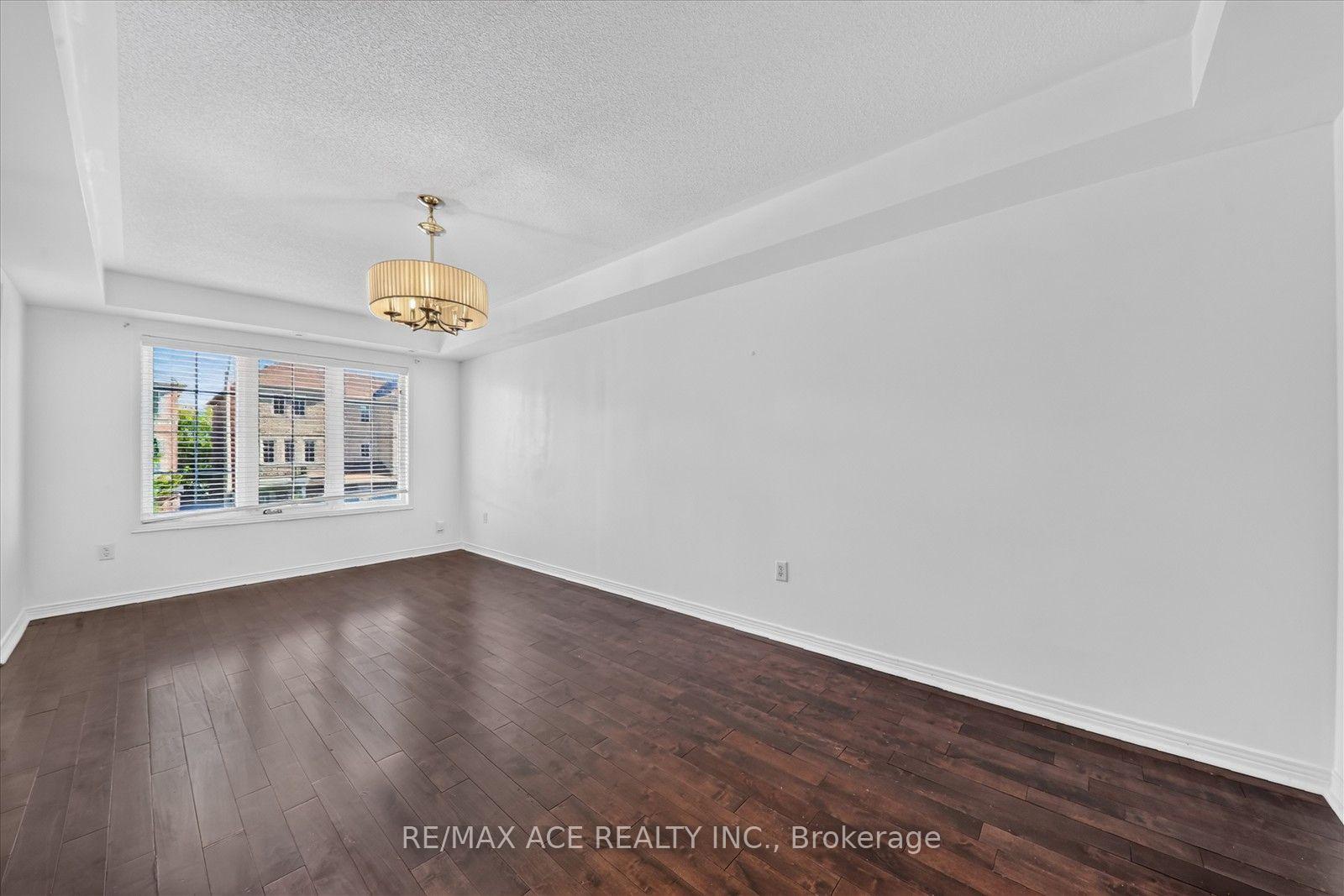 Photo 20 of 14 Pilkington Crescent, Whitby, Pringle Creek — HOMEH