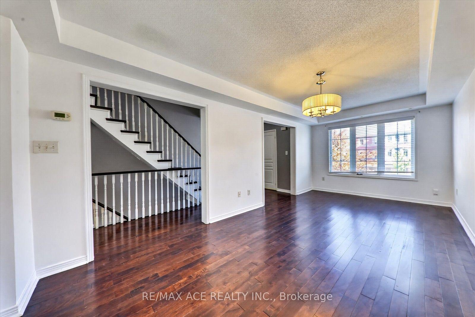 Photo 21 of 14 Pilkington Crescent, Whitby, Pringle Creek — HOMEH