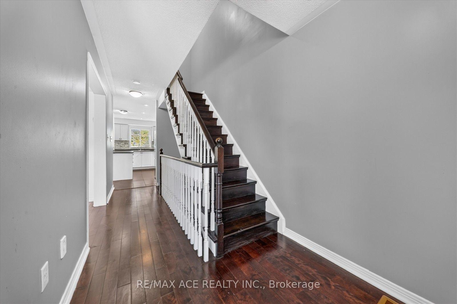 Photo 23 of 14 Pilkington Crescent, Whitby, Pringle Creek — HOMEH