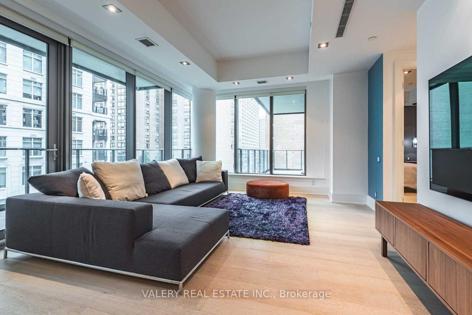 Photo 7 of Unit 602, 77 Charles W, Toronto, Bay Street Corridor — HOMEH