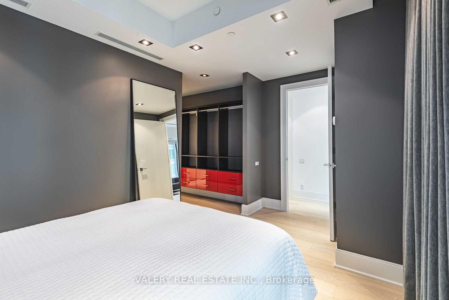 Photo 11 of Unit 602, 77 Charles W, Toronto, Bay Street Corridor — HOMEH