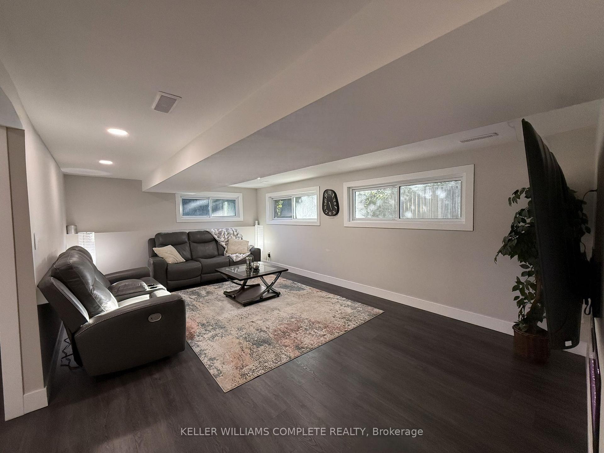 Photo 20 of 1 Halene Court, St. Catharines, Lakeshore — HOMEH
