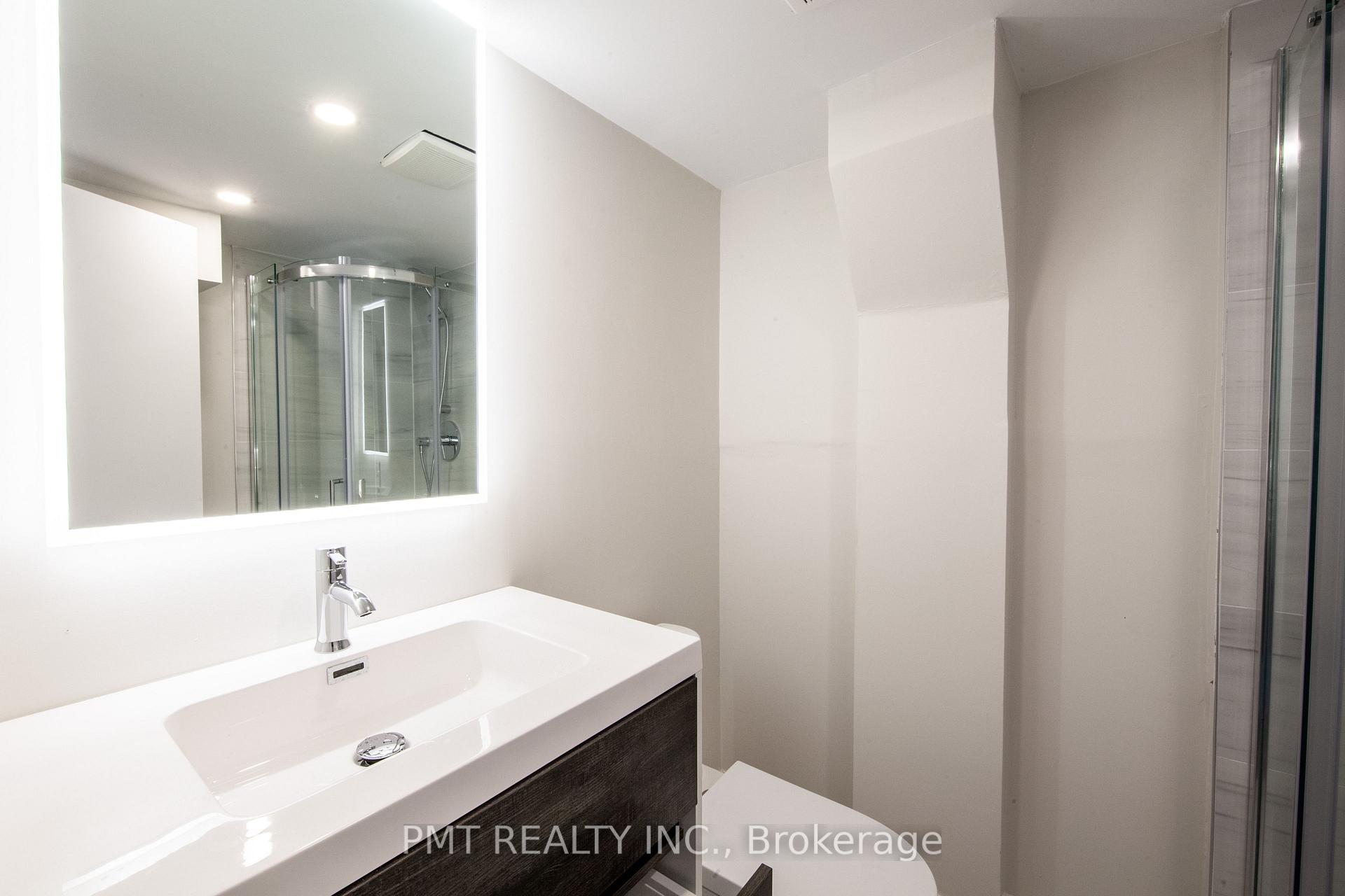 Photo 7 of Unit Basement, 34 Robindale Avenue, Etobicoke, Alderwood — HOMEH