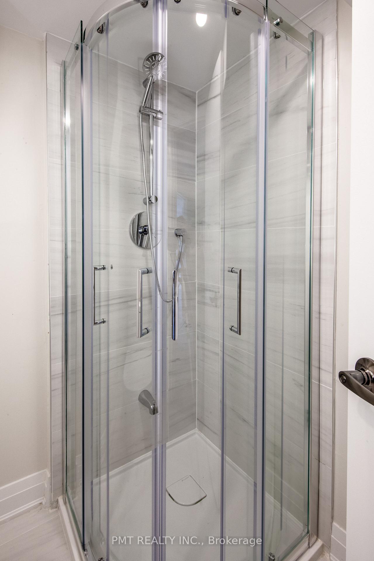 Photo 8 of Unit Basement, 34 Robindale Avenue, Etobicoke, Alderwood — HOMEH