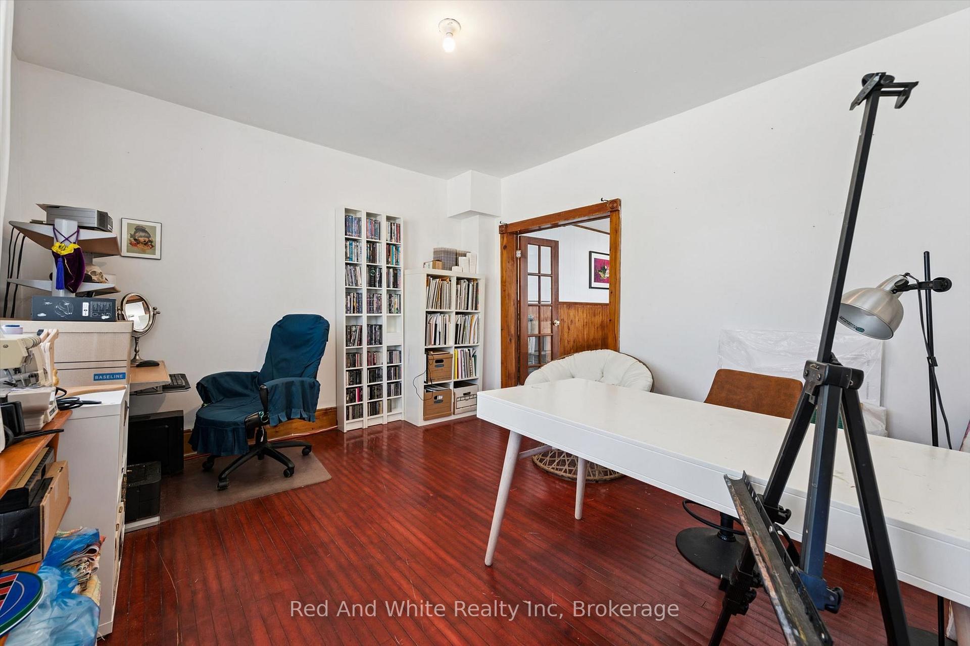 Photo 5 of 2990 Lobsinger Line, Woolwich — HOMEH