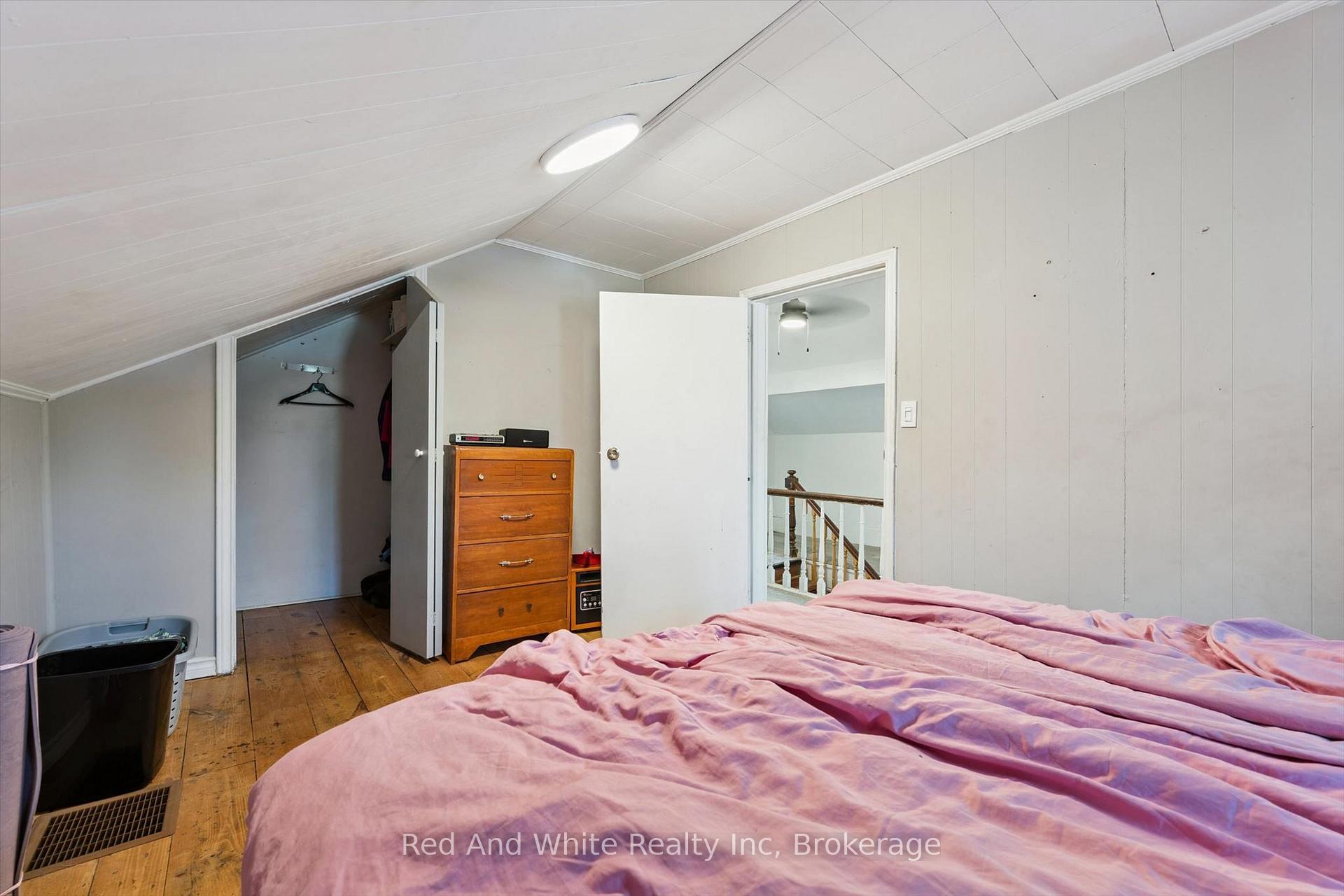 Photo 16 of 2990 Lobsinger Line, Woolwich — HOMEH