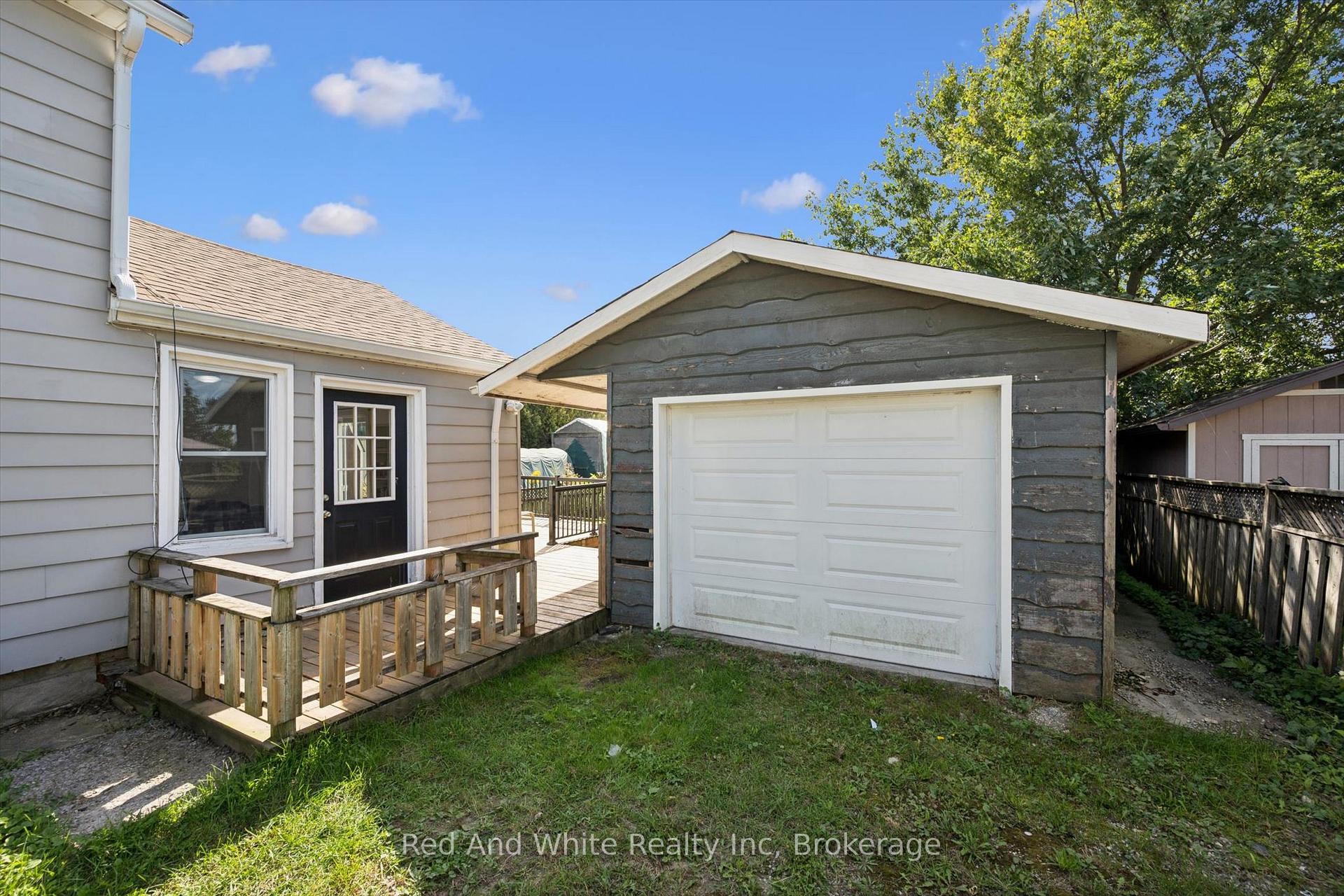 Photo 30 of 2990 Lobsinger Line, Woolwich — HOMEH