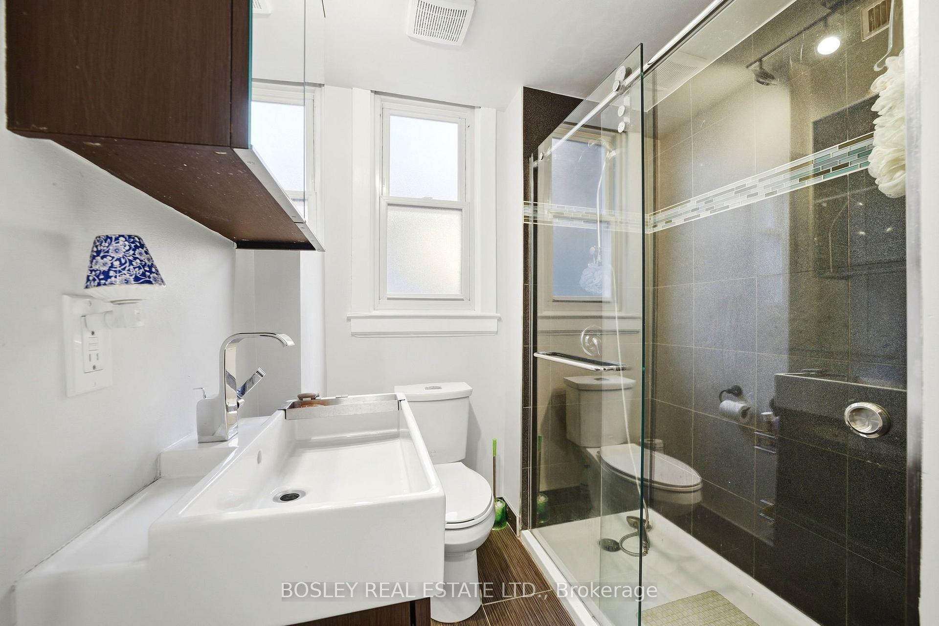 Photo 35 of 45 Alton Avenue, Toronto, South Riverdale — HOMEH