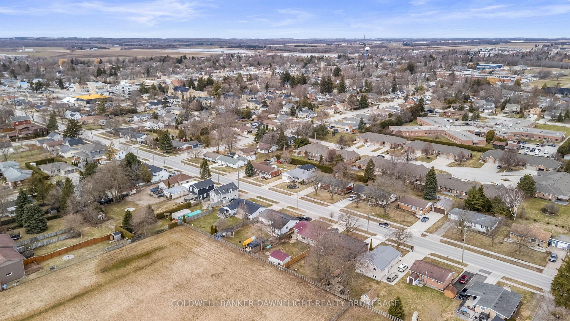 Photo 31 of 161 Huron Street E, South Huron, Exeter — HOMEH