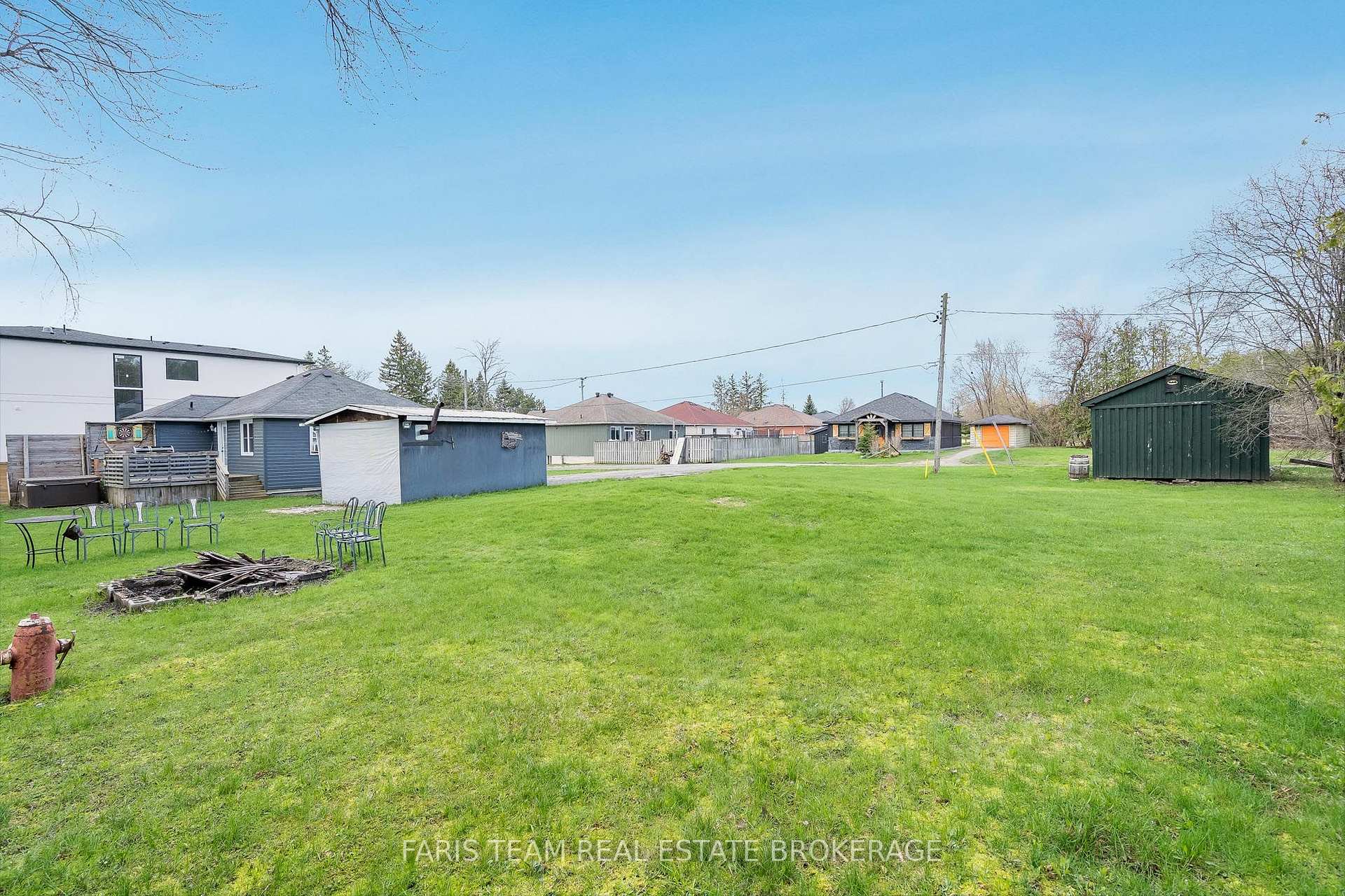 Photo 31 of 1417 Maple Way, Innisfil, Rural Innisfil — HOMEH