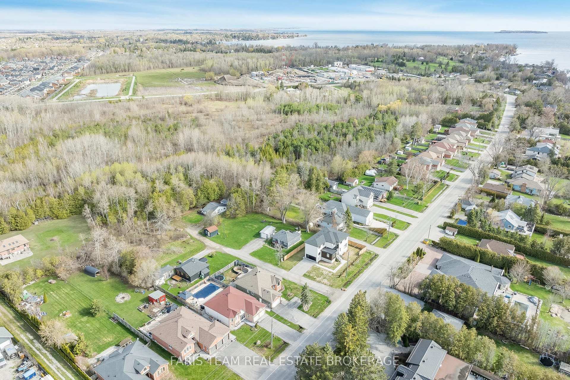 Photo 36 of 1417 Maple Way, Innisfil, Rural Innisfil — HOMEH