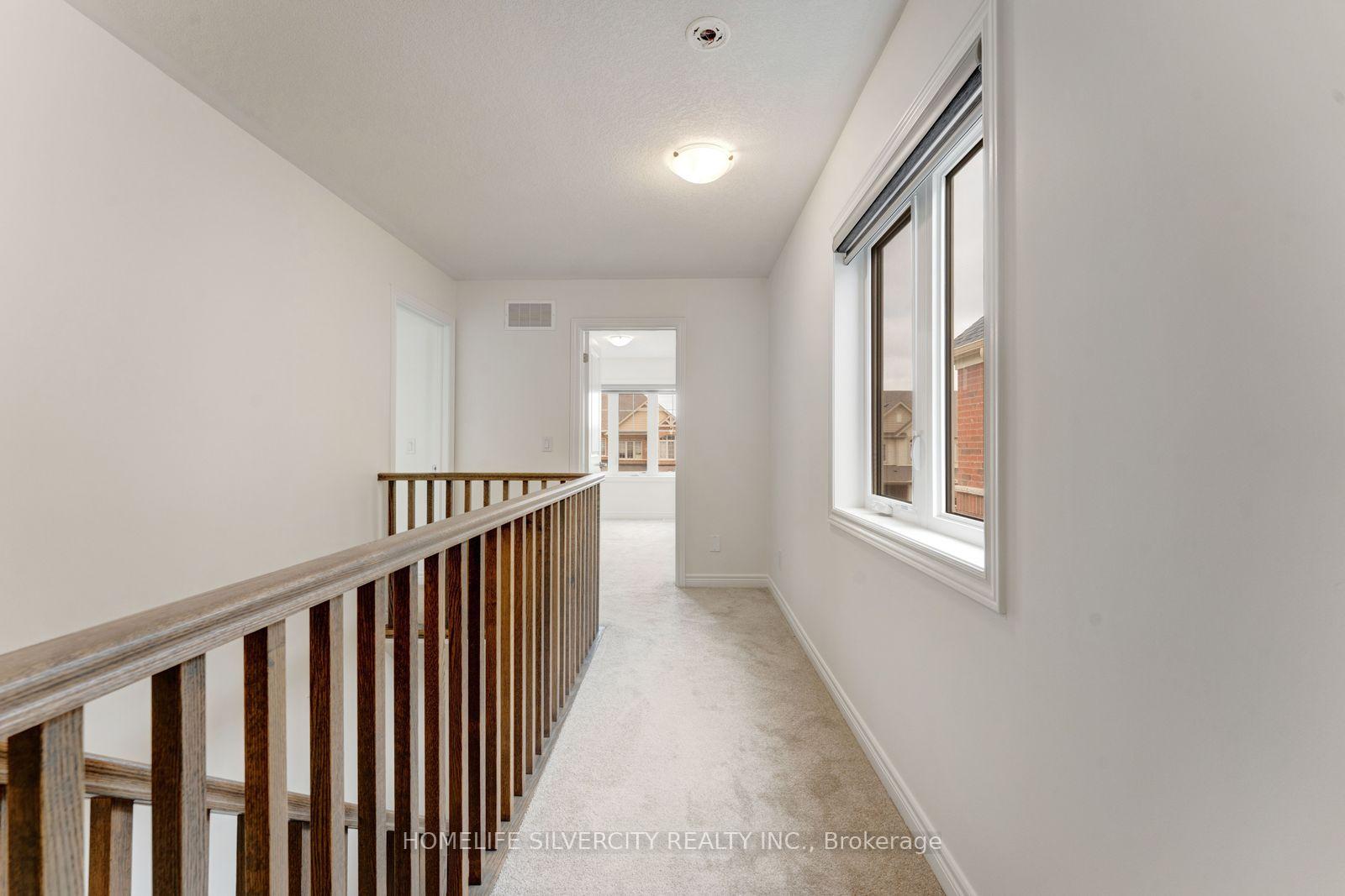 Photo 20 of 210 Broadacre Drive, Kitchener, Victoria Hills — HOMEH