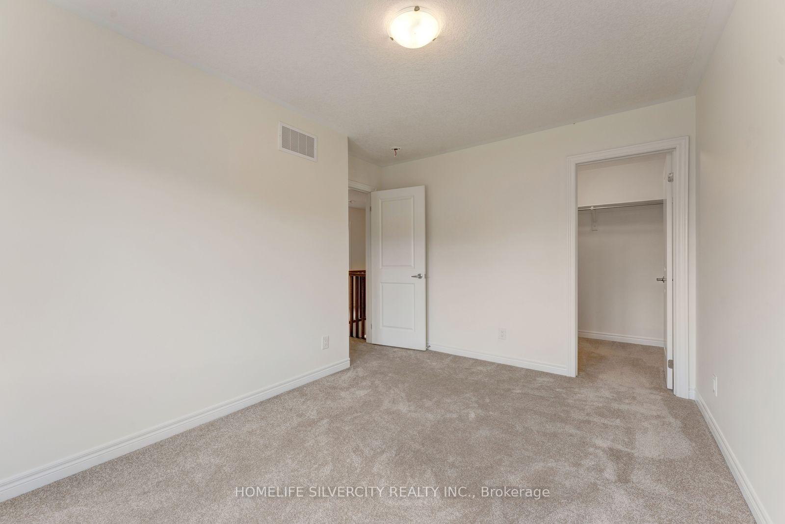 Photo 25 of 210 Broadacre Drive, Kitchener, Victoria Hills — HOMEH