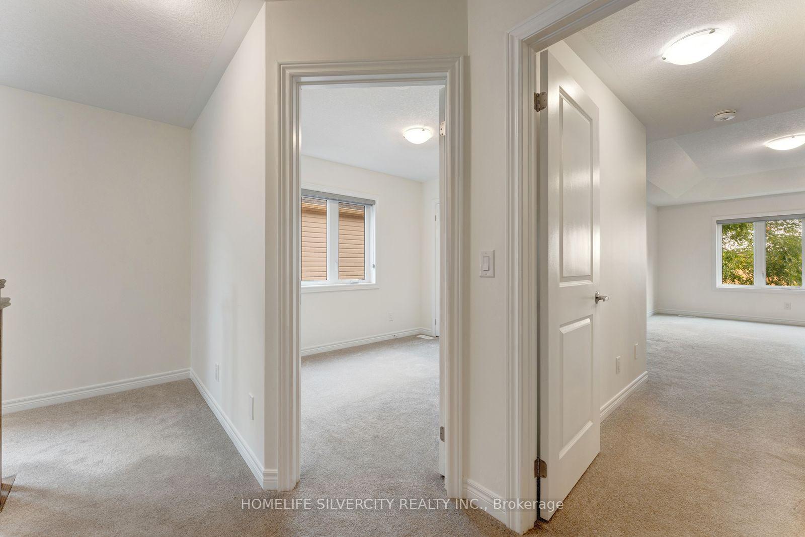 Photo 28 of 210 Broadacre Drive, Kitchener, Victoria Hills — HOMEH