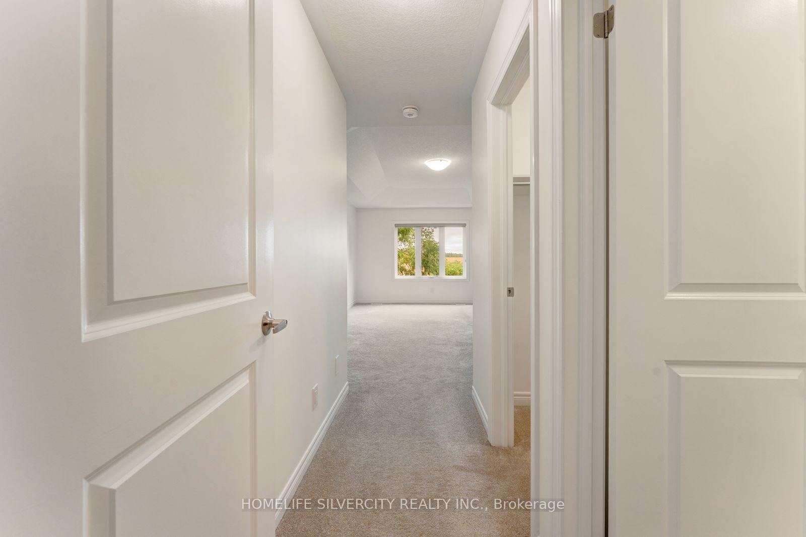 Photo 31 of 210 Broadacre Drive, Kitchener, Victoria Hills — HOMEH