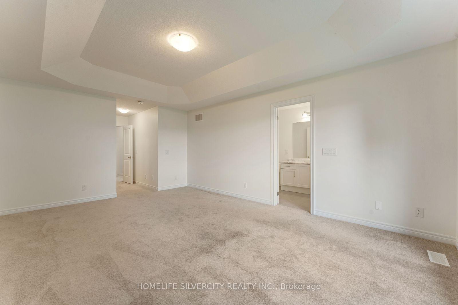 Photo 35 of 210 Broadacre Drive, Kitchener, Victoria Hills — HOMEH