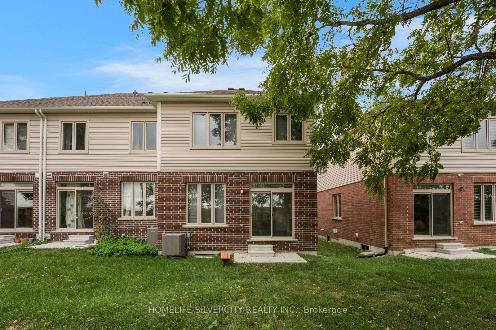 Photo 40 of 210 Broadacre Drive, Kitchener, Victoria Hills — HOMEH