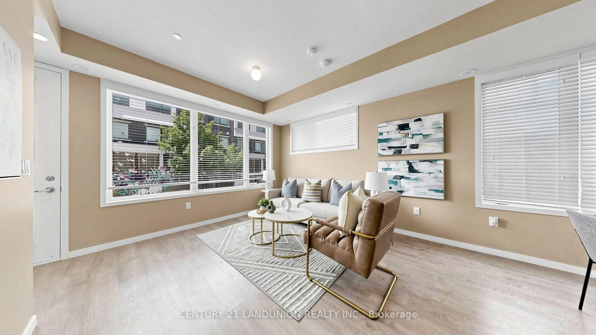 Photo 3 of Unit 107, 600 Alex Gardner Circle, Aurora, Aurora Village — HOMEH