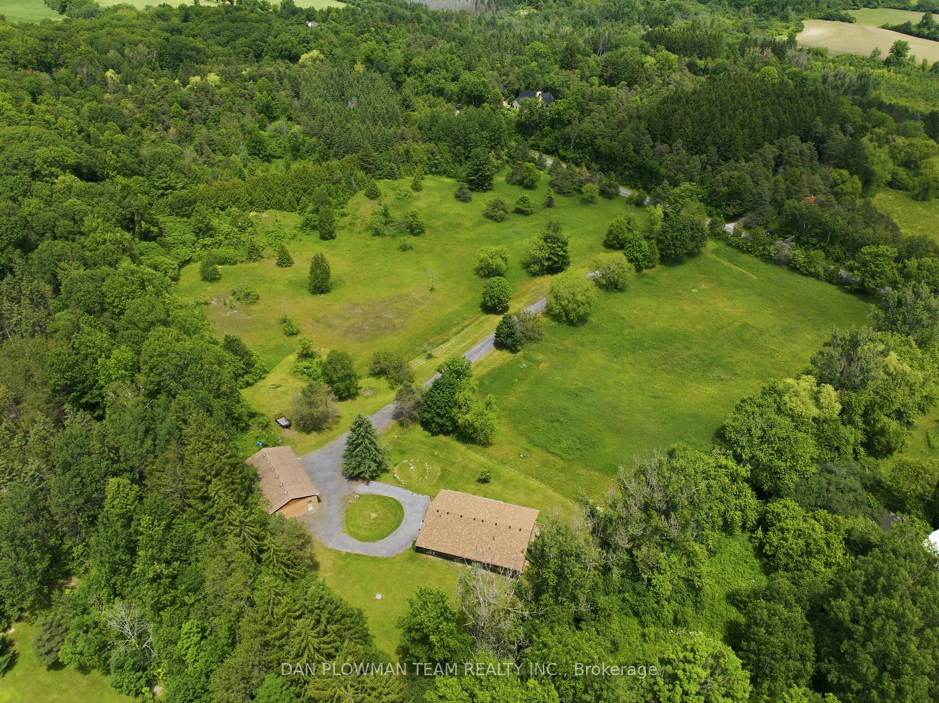 Photo 2 of 9640 Dagmar Road, Whitby, Rural Whitby — HOMEH