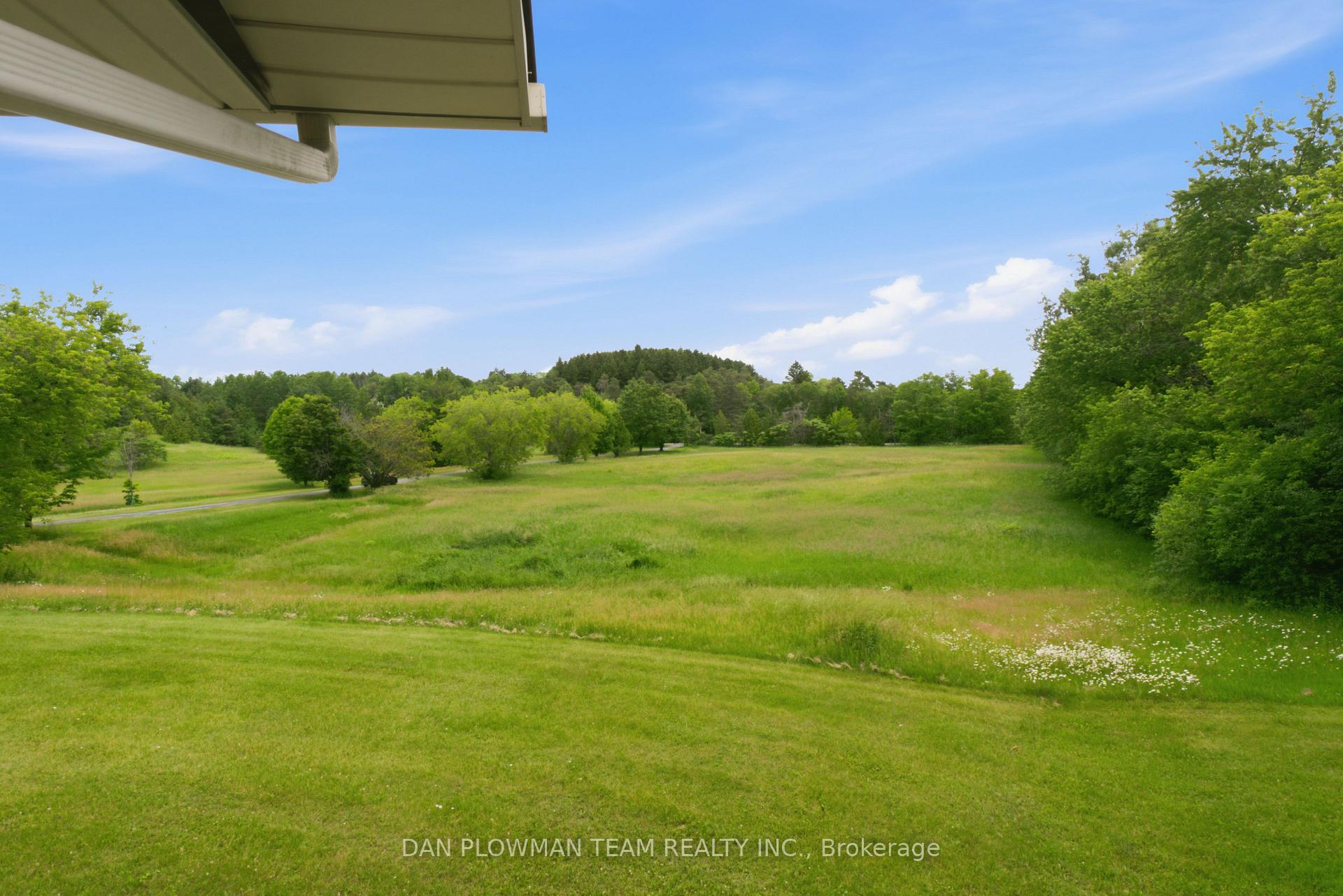 Photo 5 of 9640 Dagmar Road, Whitby, Rural Whitby — HOMEH