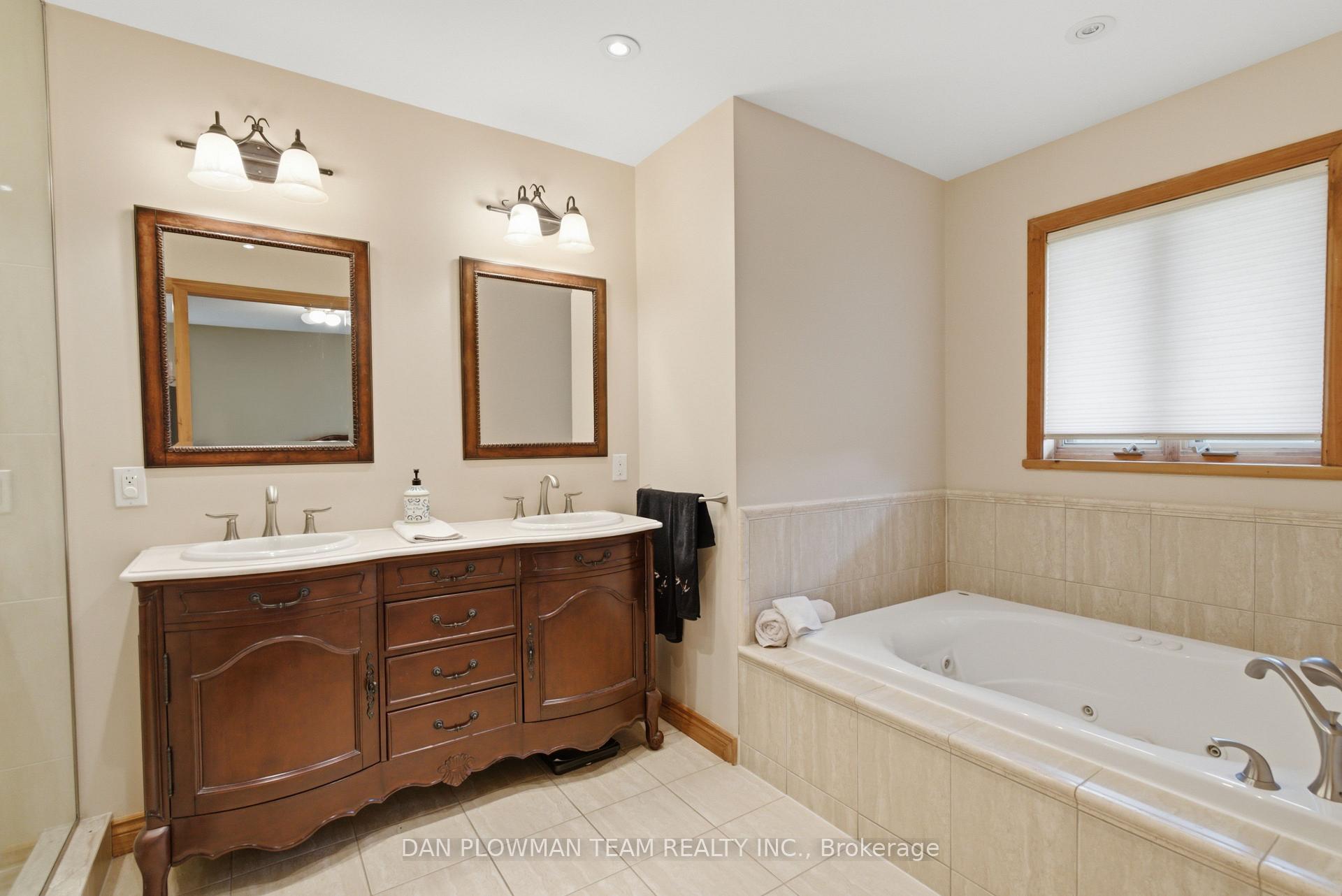 Photo 23 of 9640 Dagmar Road, Whitby, Rural Whitby — HOMEH